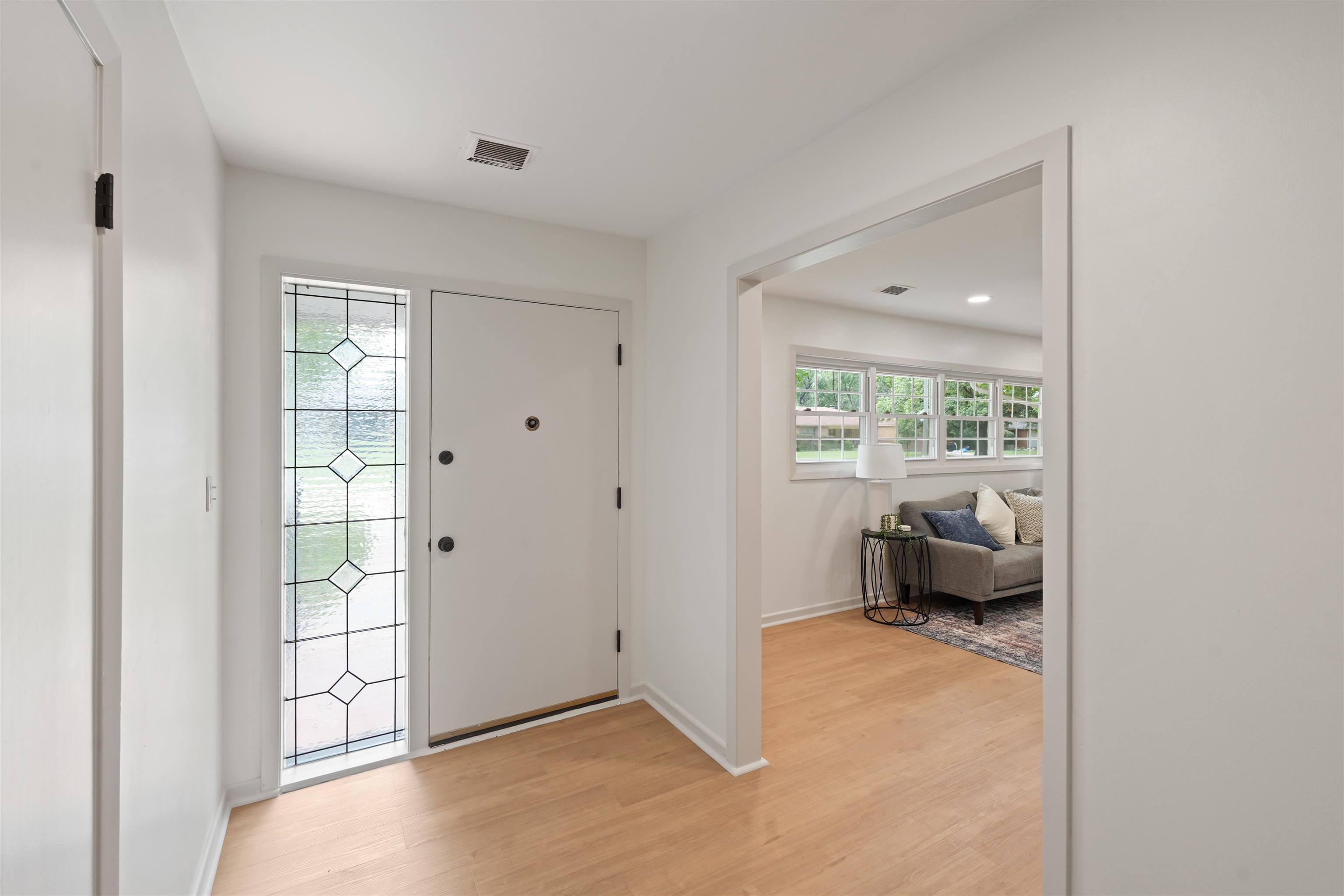 6102 E Jacqueline Wichita KS 67208
