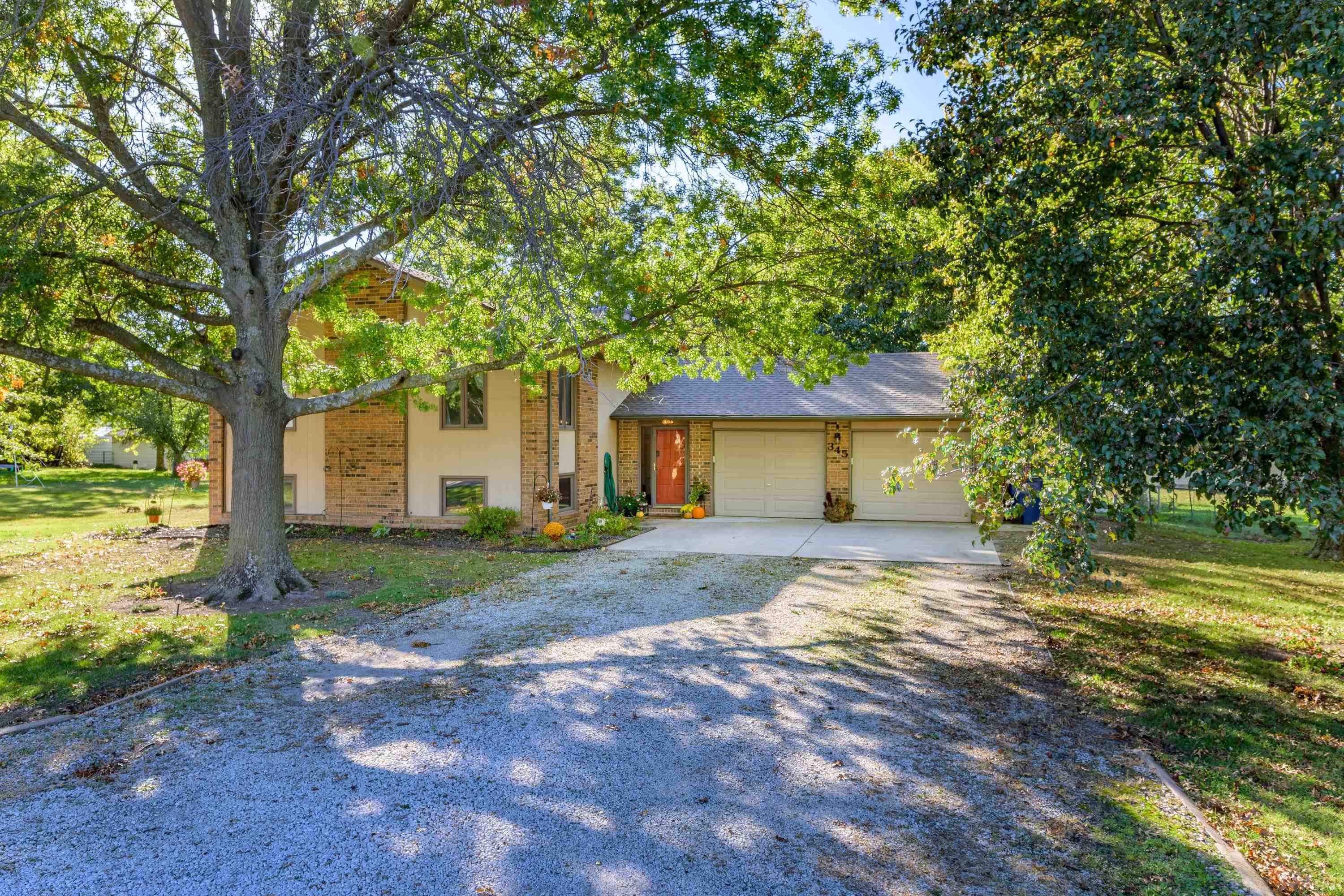 345 N Ohio Benton KS 67017