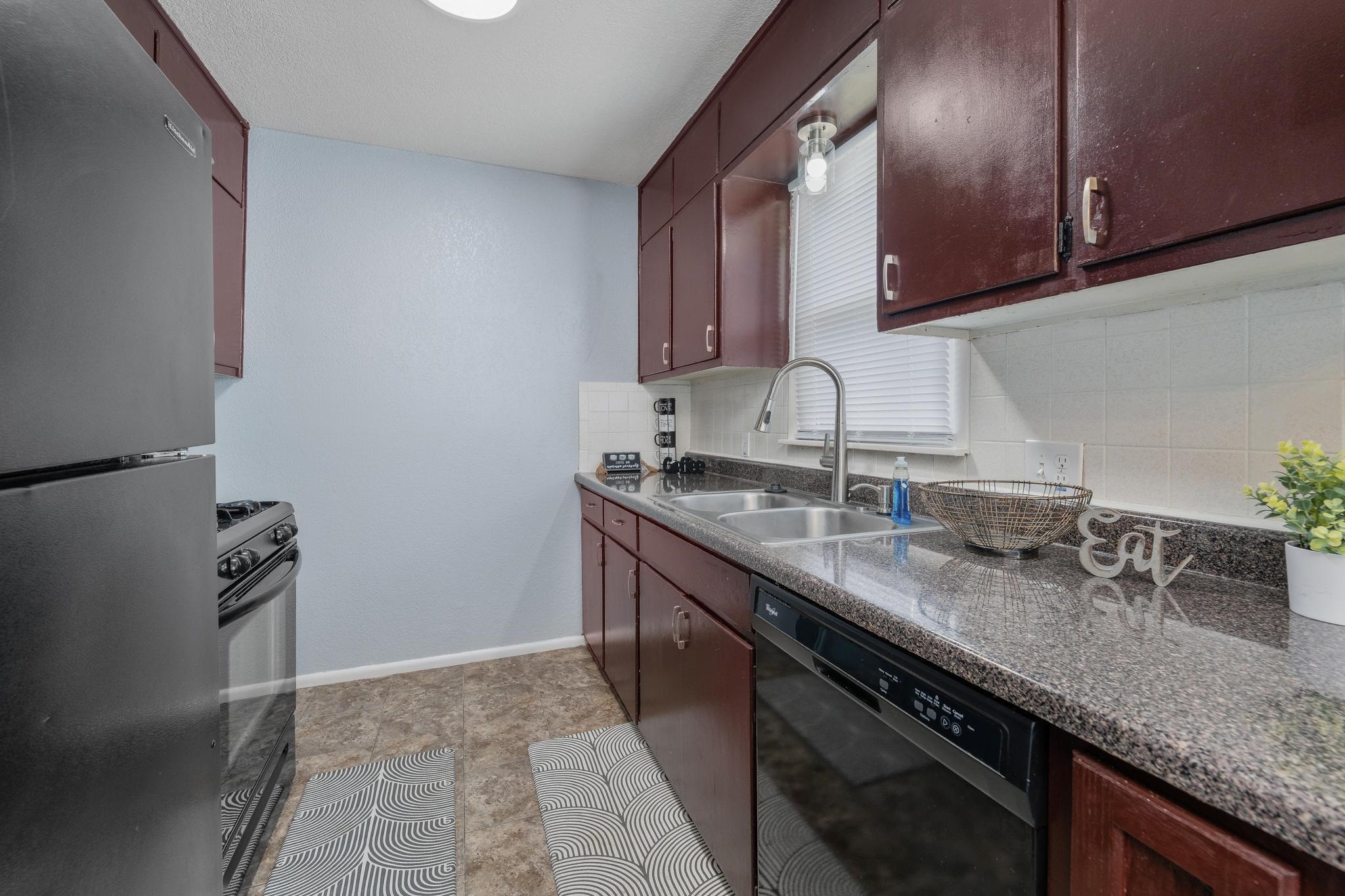 425 W 4th Haysville KS 67060