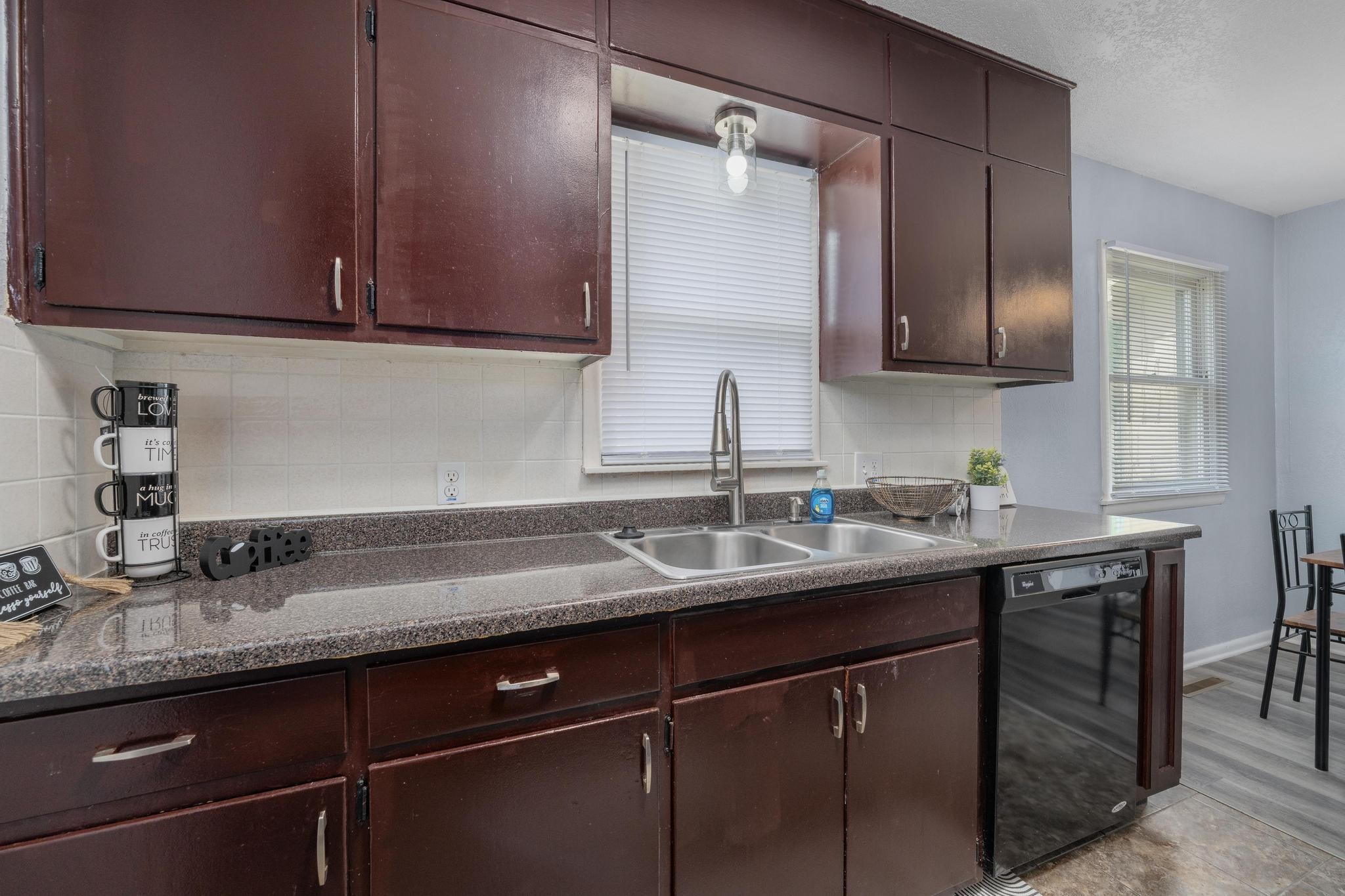 425 W 4th Haysville KS 67060
