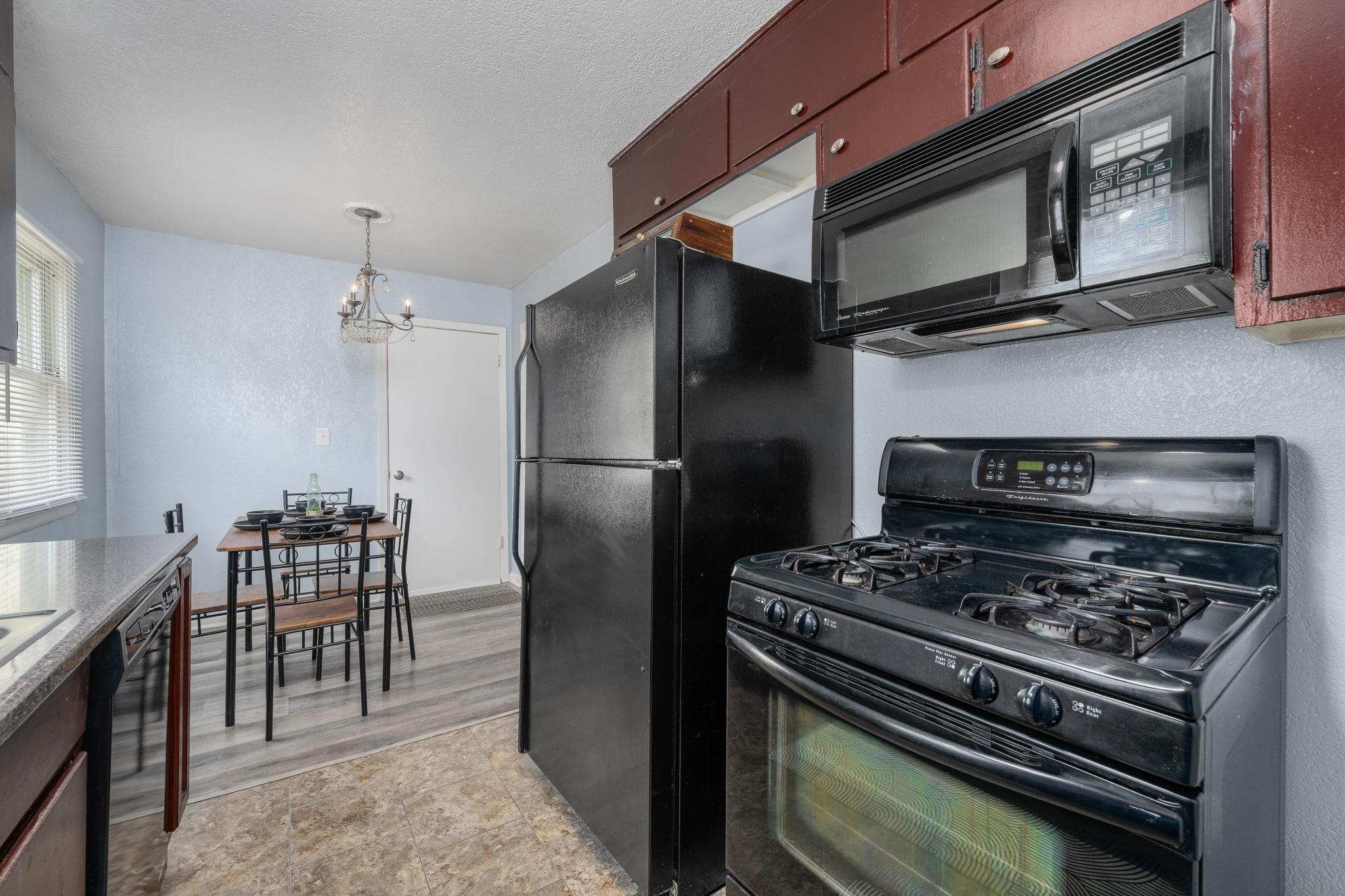 425 W 4th Haysville KS 67060