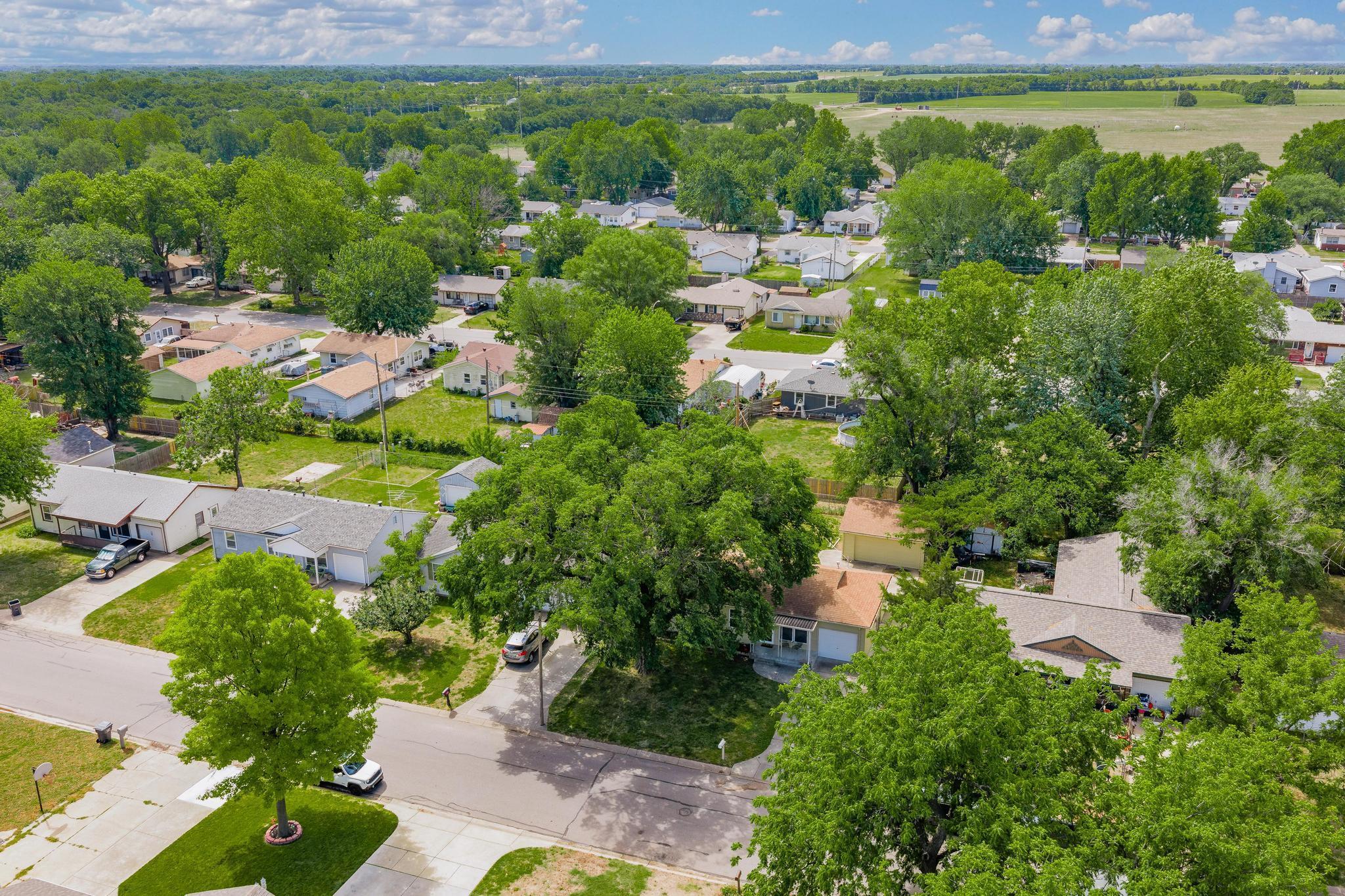 425 W 4th Haysville KS 67060