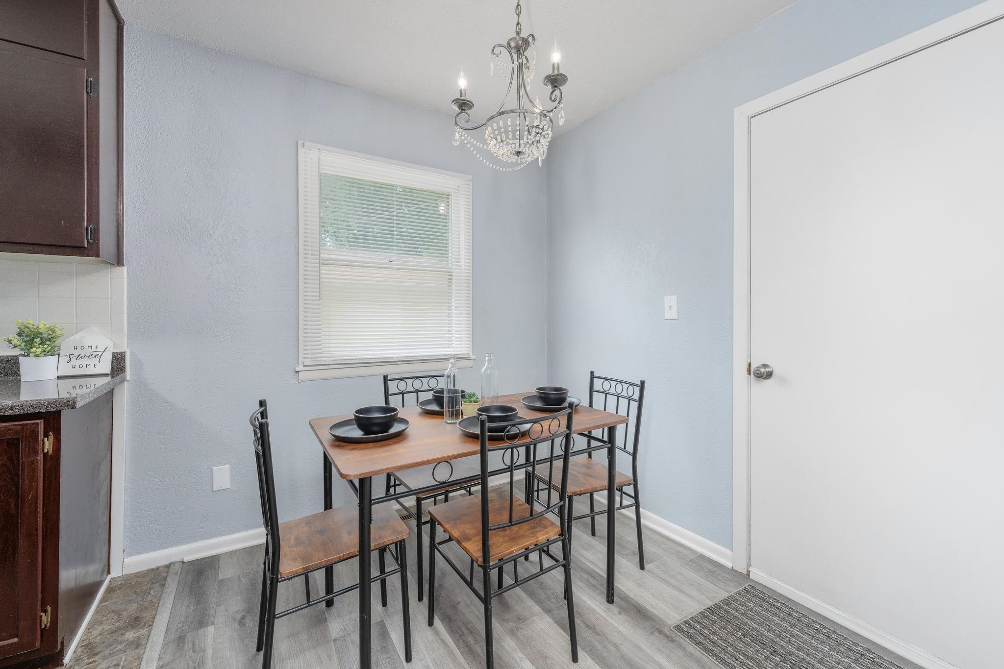 425 W 4th Haysville KS 67060
