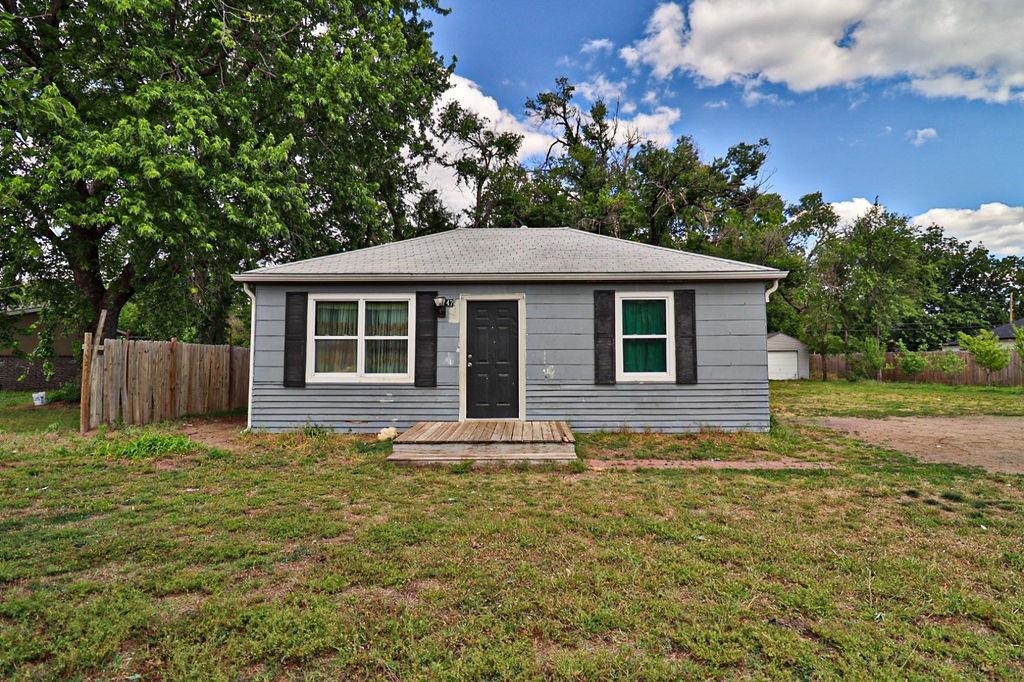 4704 S Water Street Wichita KS 67217