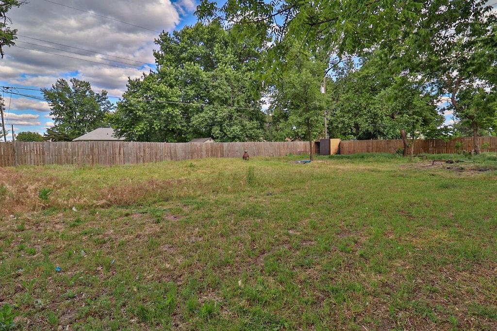 4704 S Water Street Wichita KS 67217