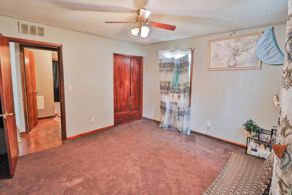 4704 S Water Street Wichita KS 67217