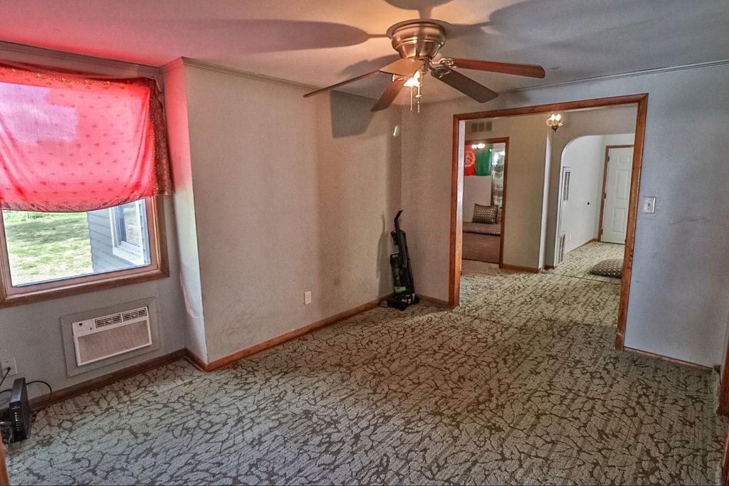 4704 S Water Street Wichita KS 67217