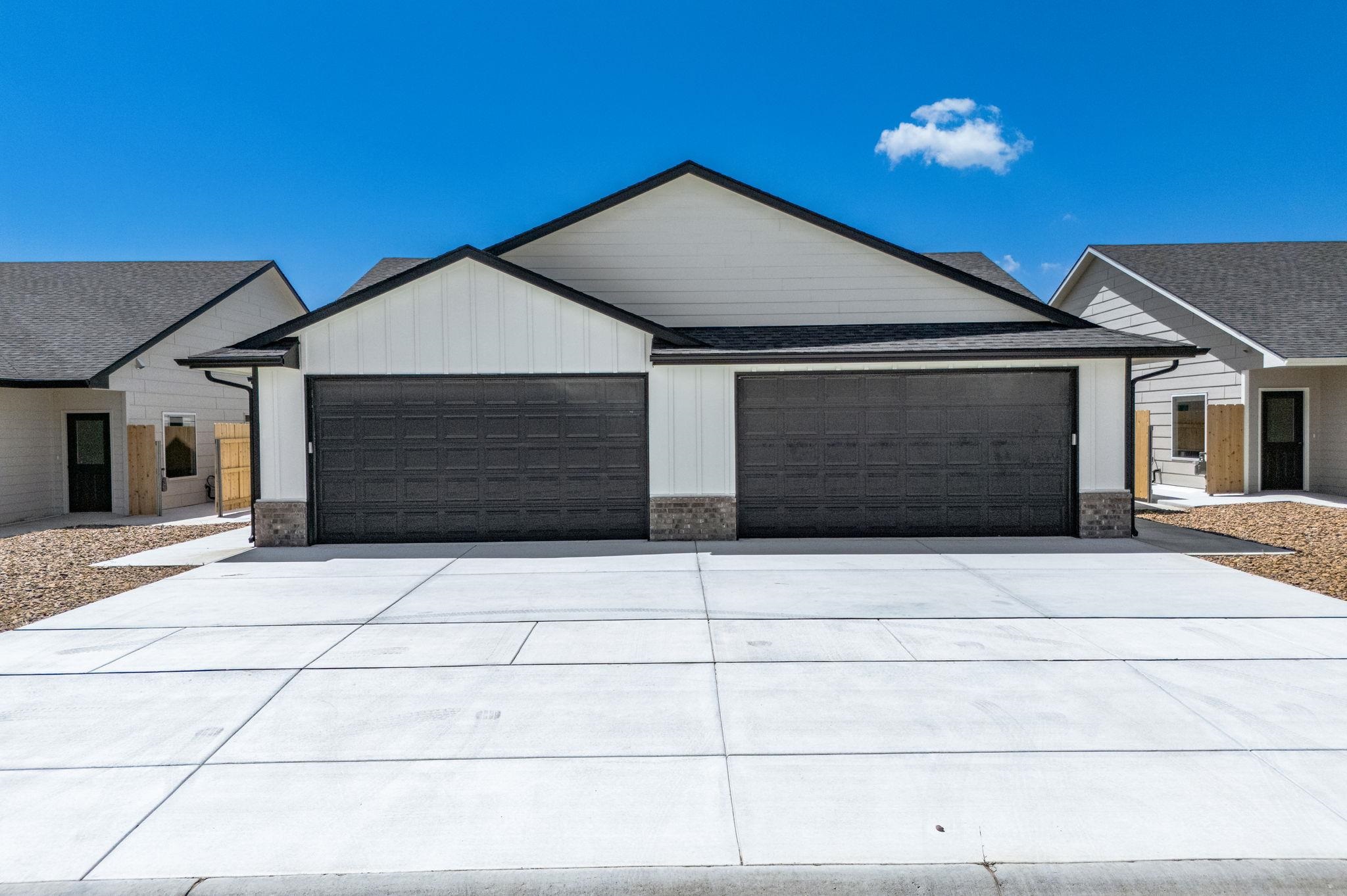 501 E Harper Street Valley Center KS 67147-8955