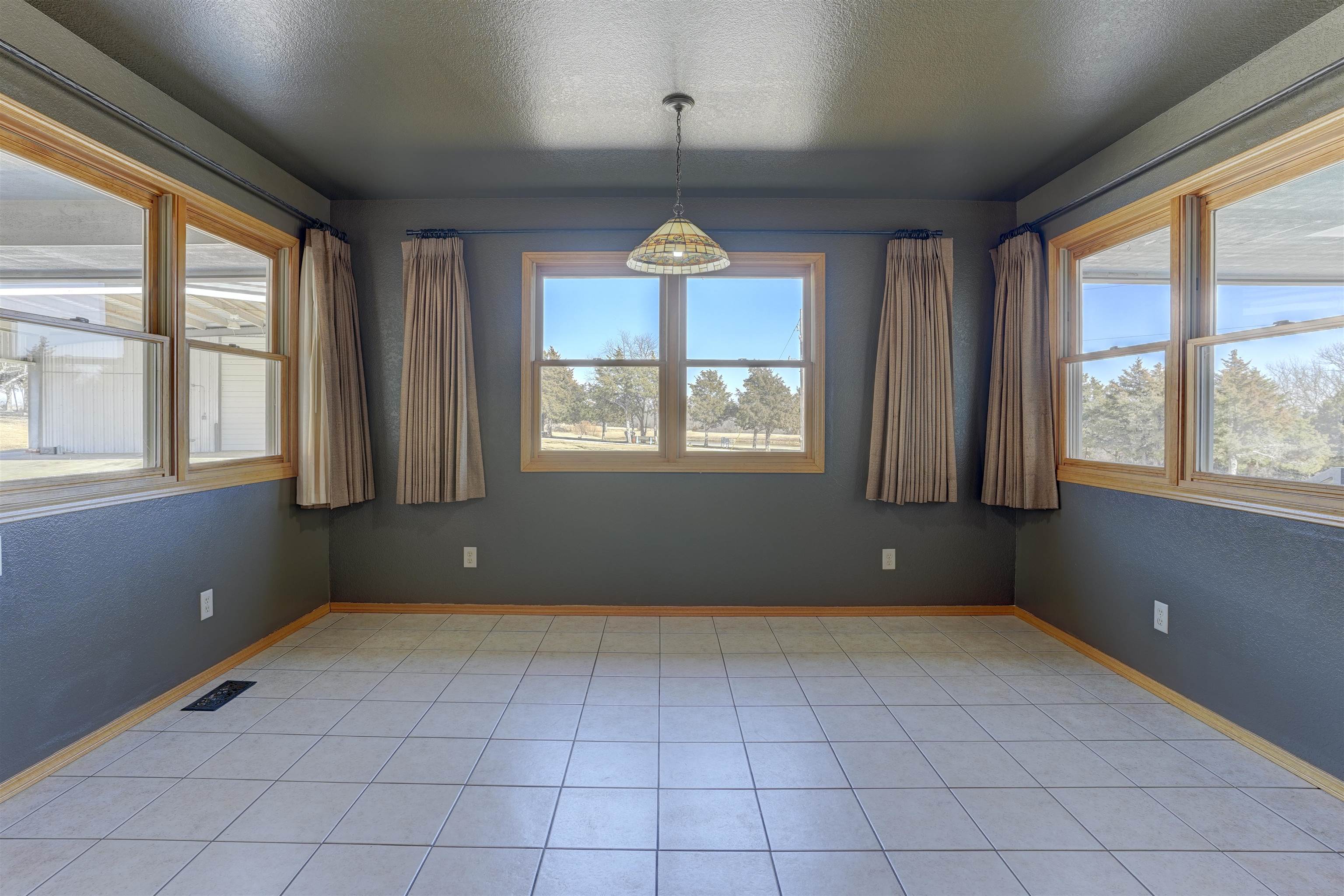 27750 85th Road Arkansas City KS 67005