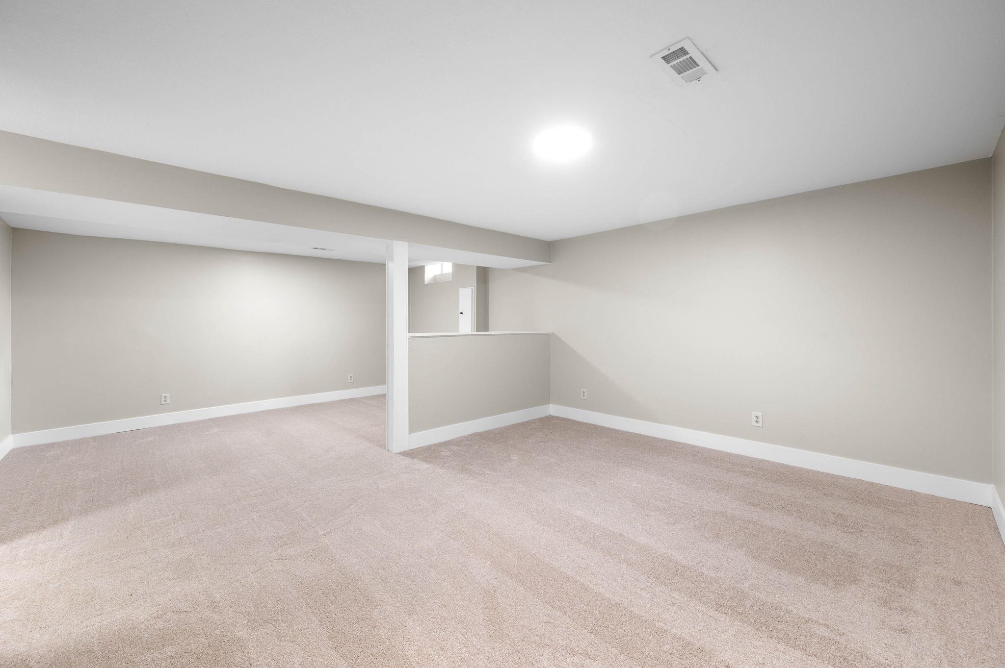 310 E Deer Creek Drive Rose Hill KS 67133