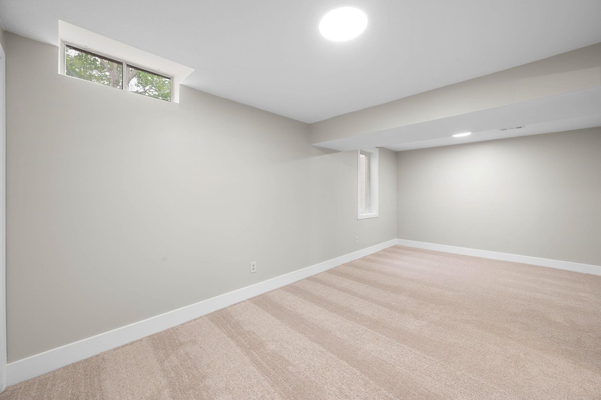 310 E Deer Creek Drive Rose Hill KS 67133