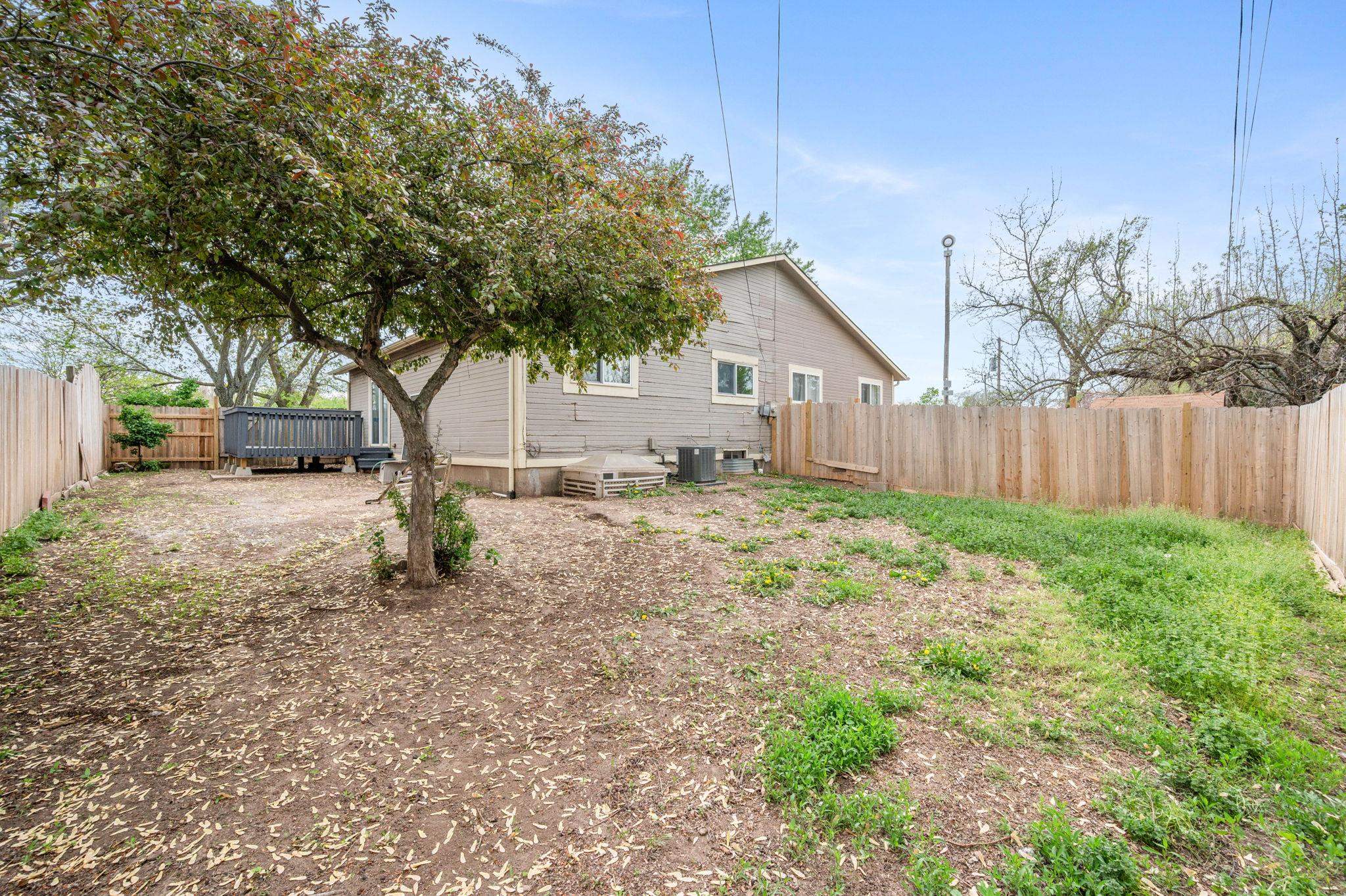 310 E Deer Creek Drive Rose Hill KS 67133