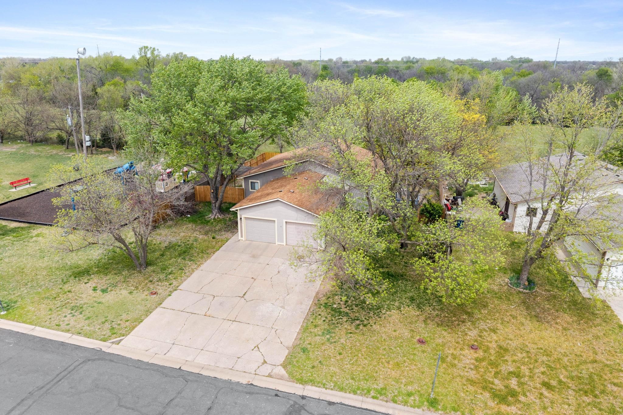 310 E Deer Creek Drive Rose Hill KS 67133