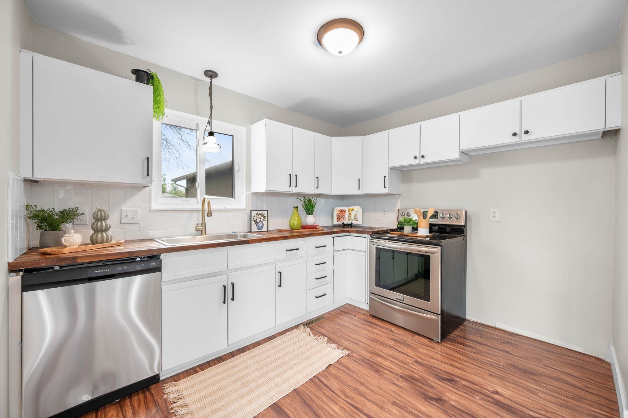 310 E Deer Creek Drive Rose Hill KS 67133