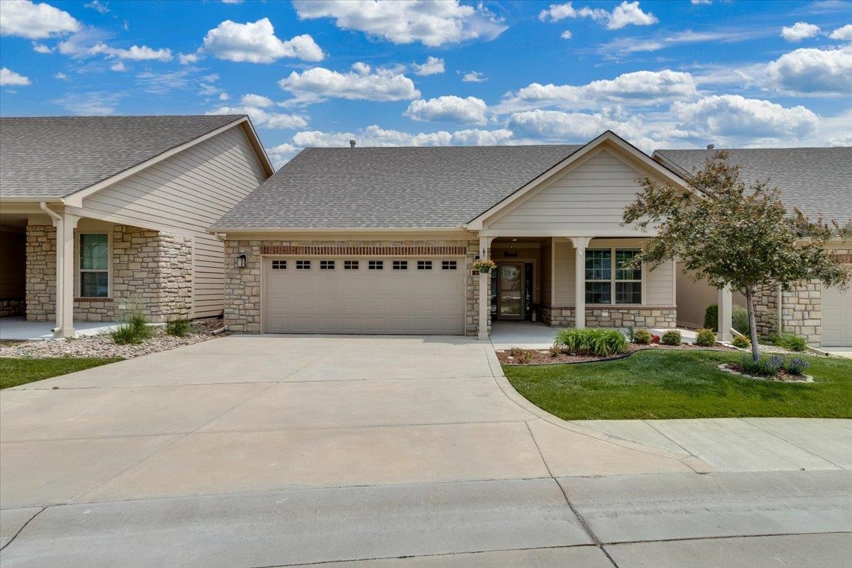 4936 N Prestwick Avenue Bel Aire KS 67226