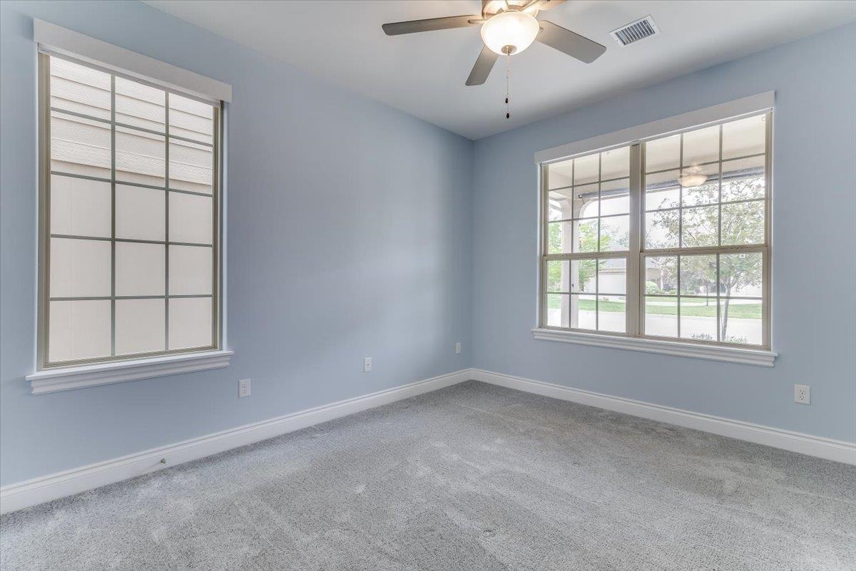 4936 N Prestwick Avenue Bel Aire KS 67226