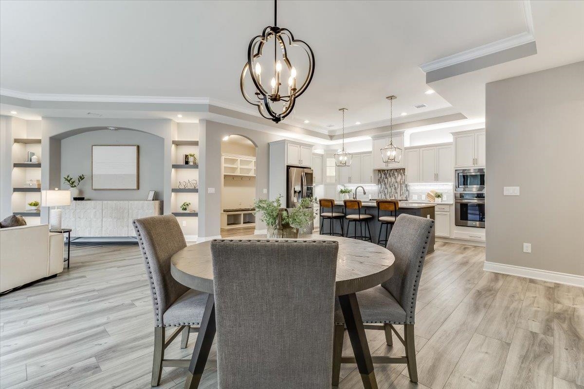 4936 N Prestwick Avenue Bel Aire KS 67226