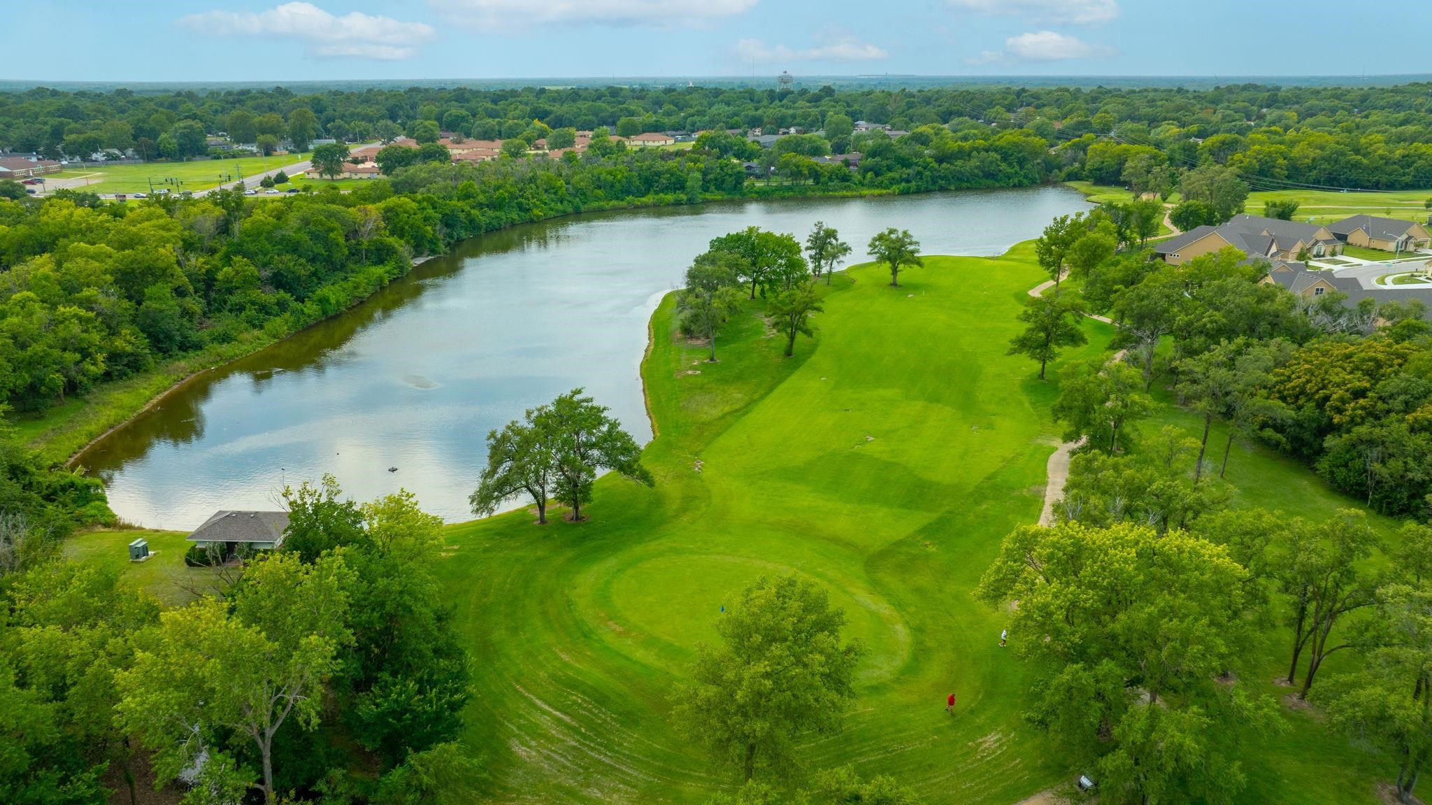 1012 E Summerchase Derby KS 67037