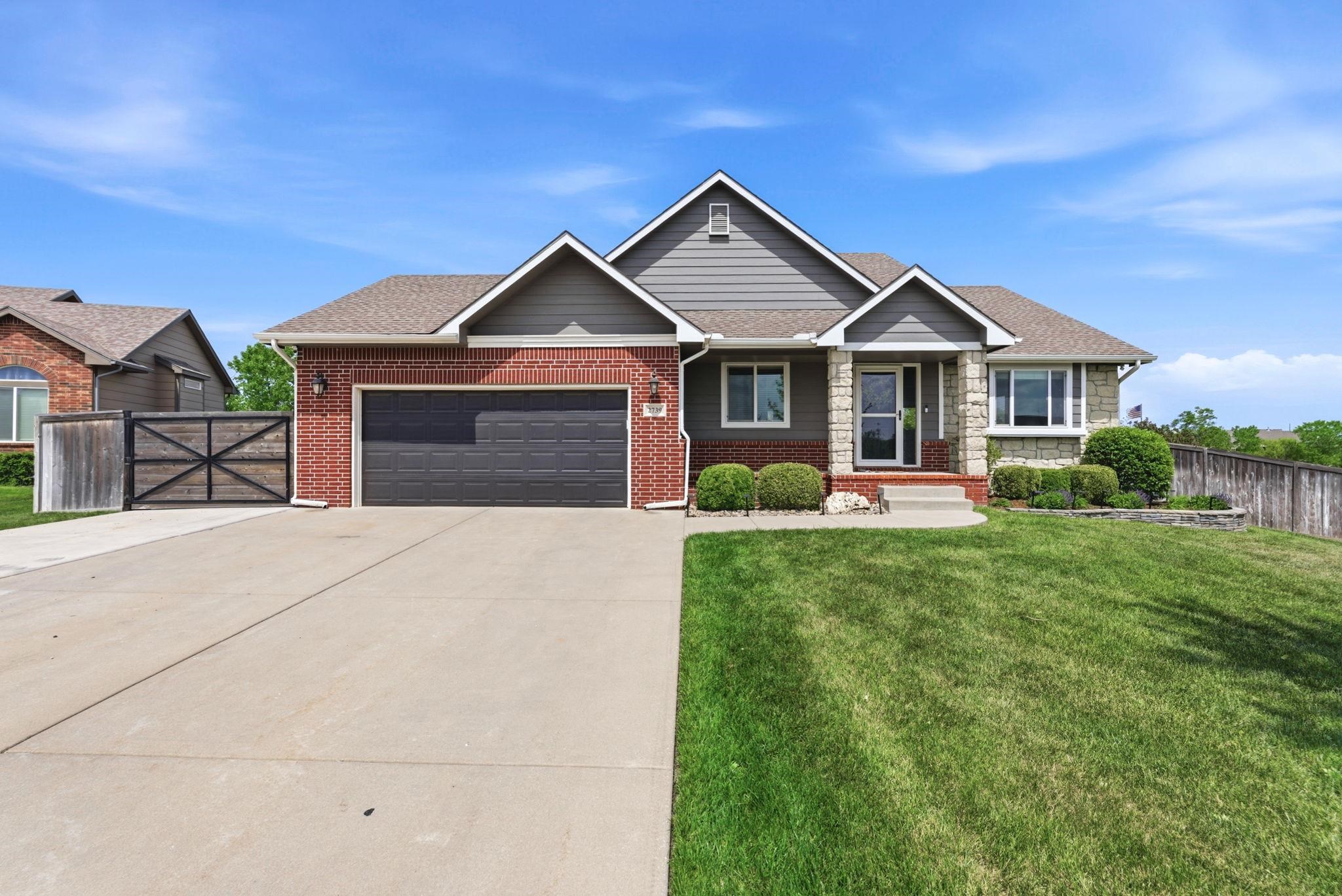 2739 N Woodridge Court Wichita KS 67226