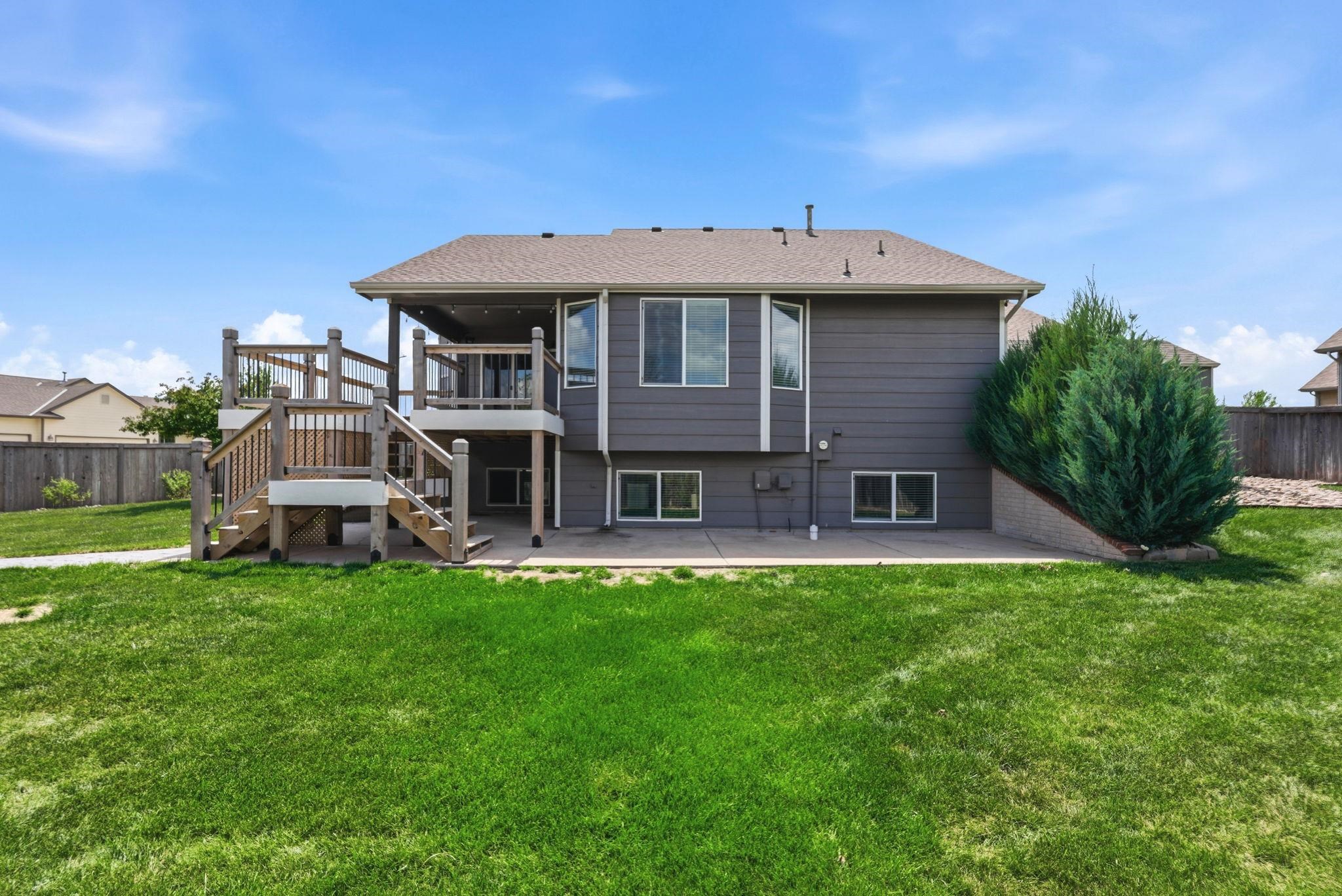 2739 N Woodridge Court Wichita KS 67226