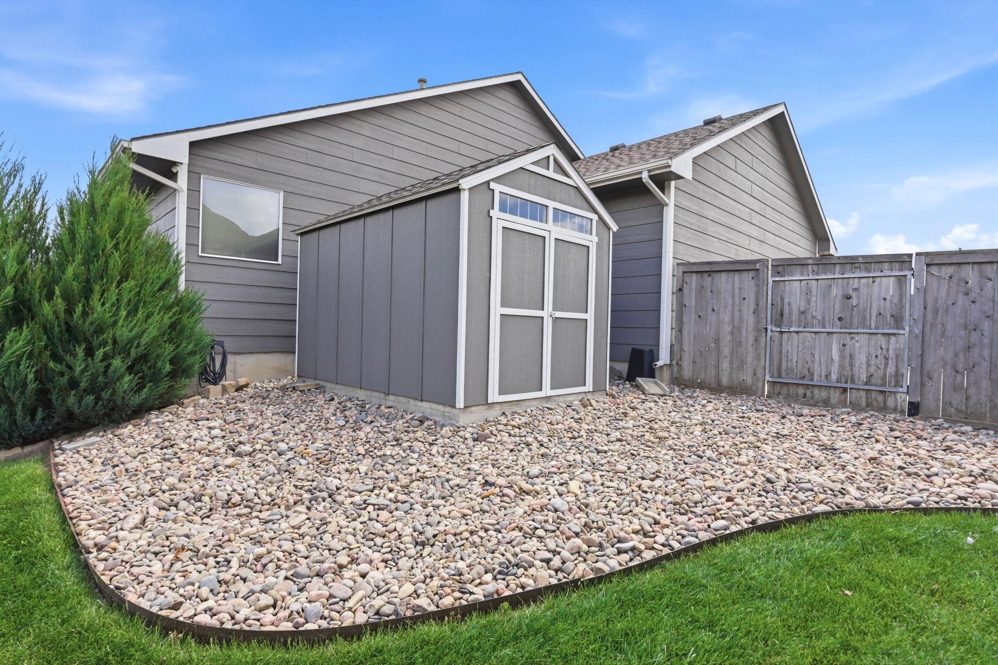 2739 N Woodridge Court Wichita KS 67226