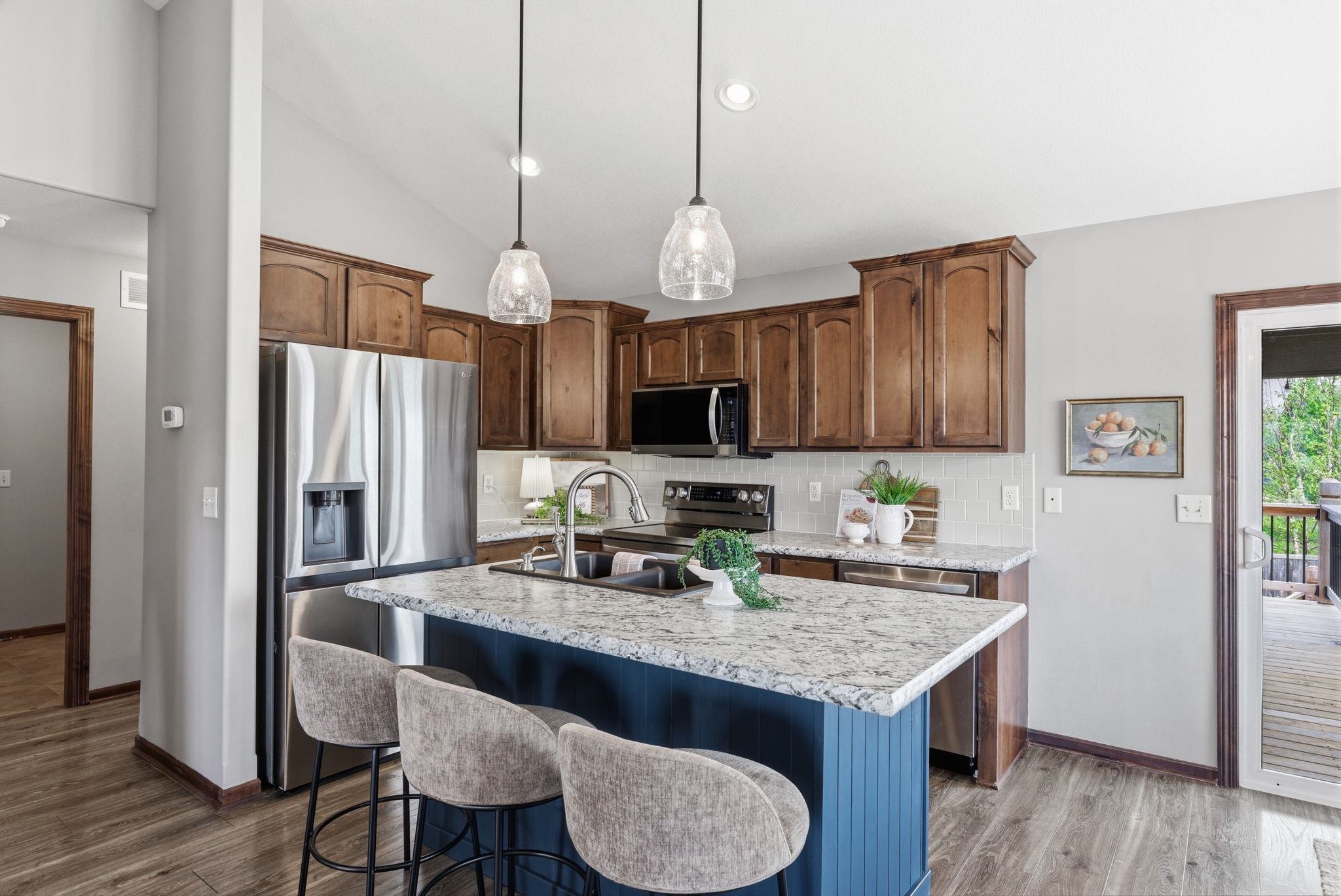 2739 N Woodridge Court Wichita KS 67226