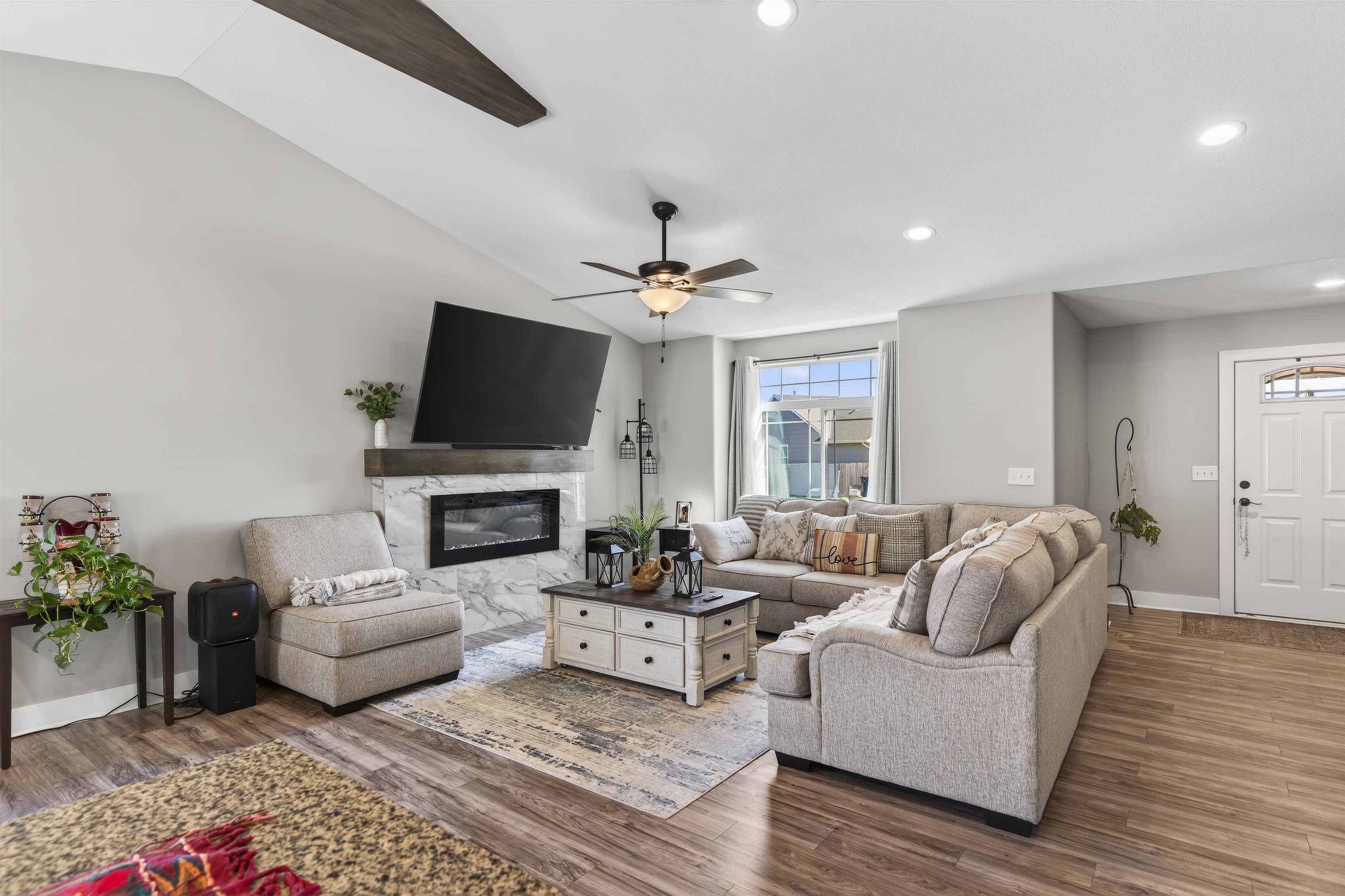 1634 S Smithmoor Wichita KS 67207