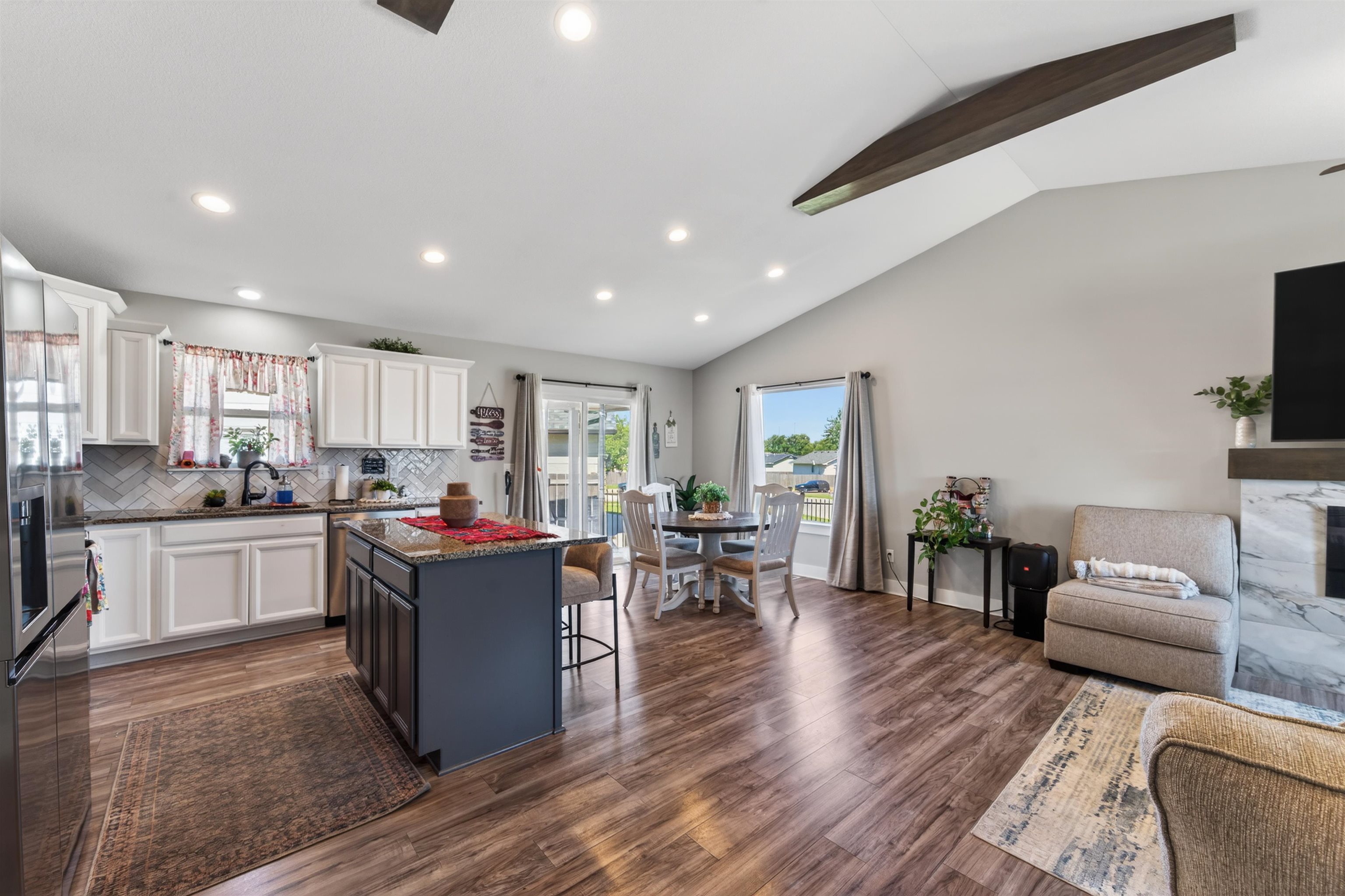 1634 S Smithmoor Wichita KS 67207