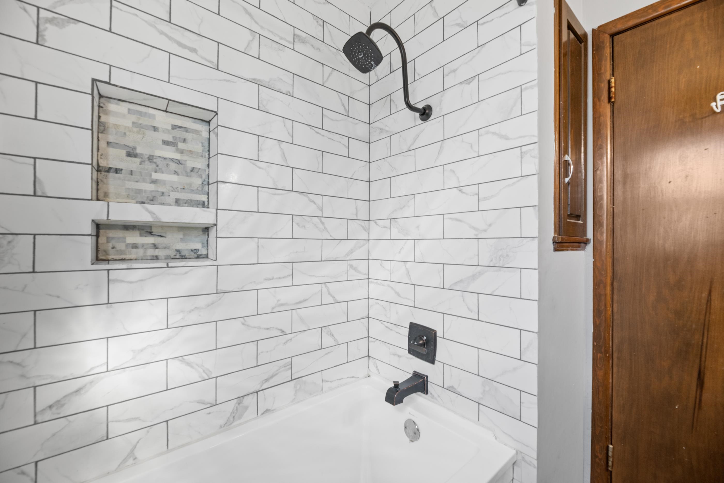 2331 S Dellrose Avenue Wichita KS 67218