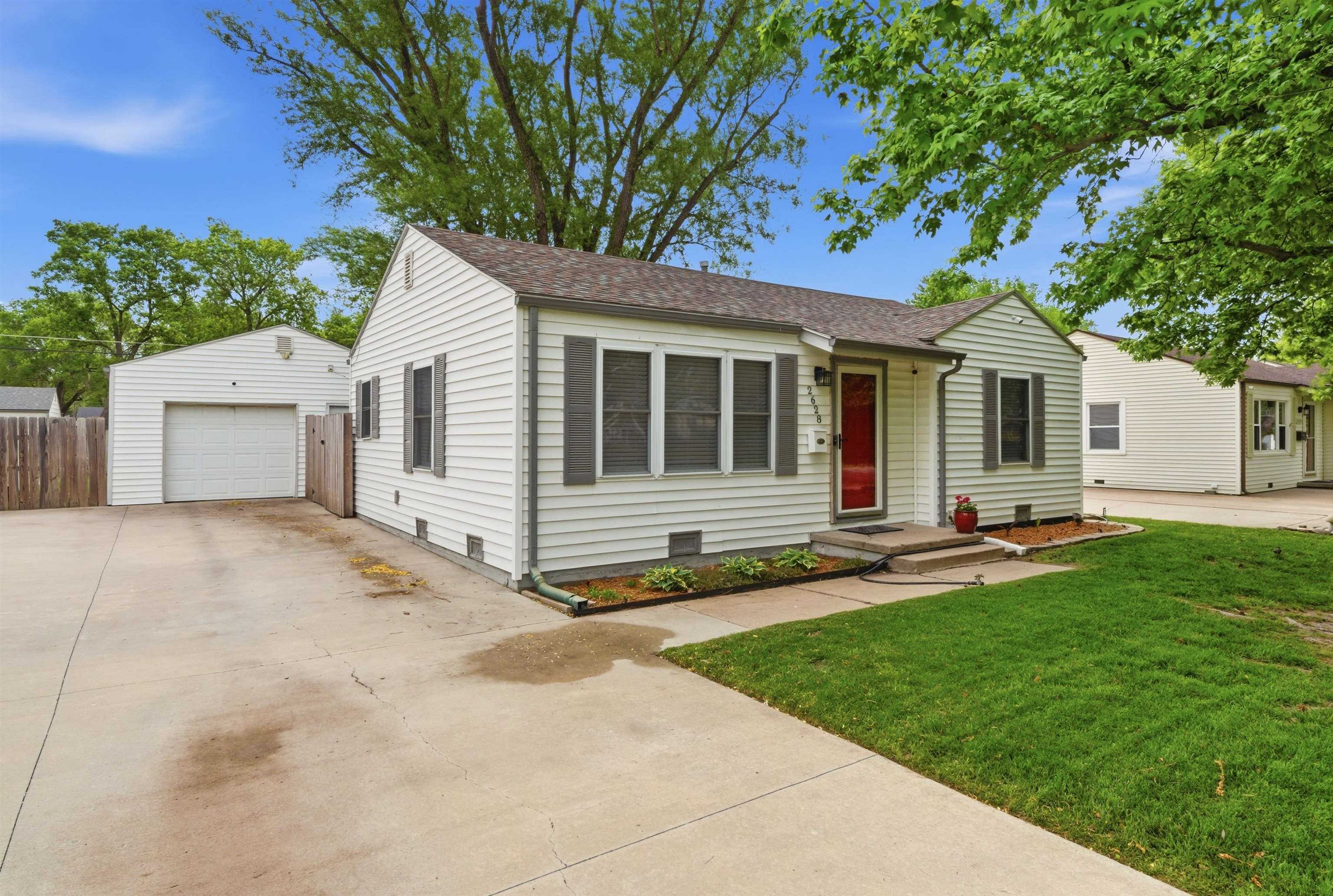 2628 S Everett Wichita KS 67217