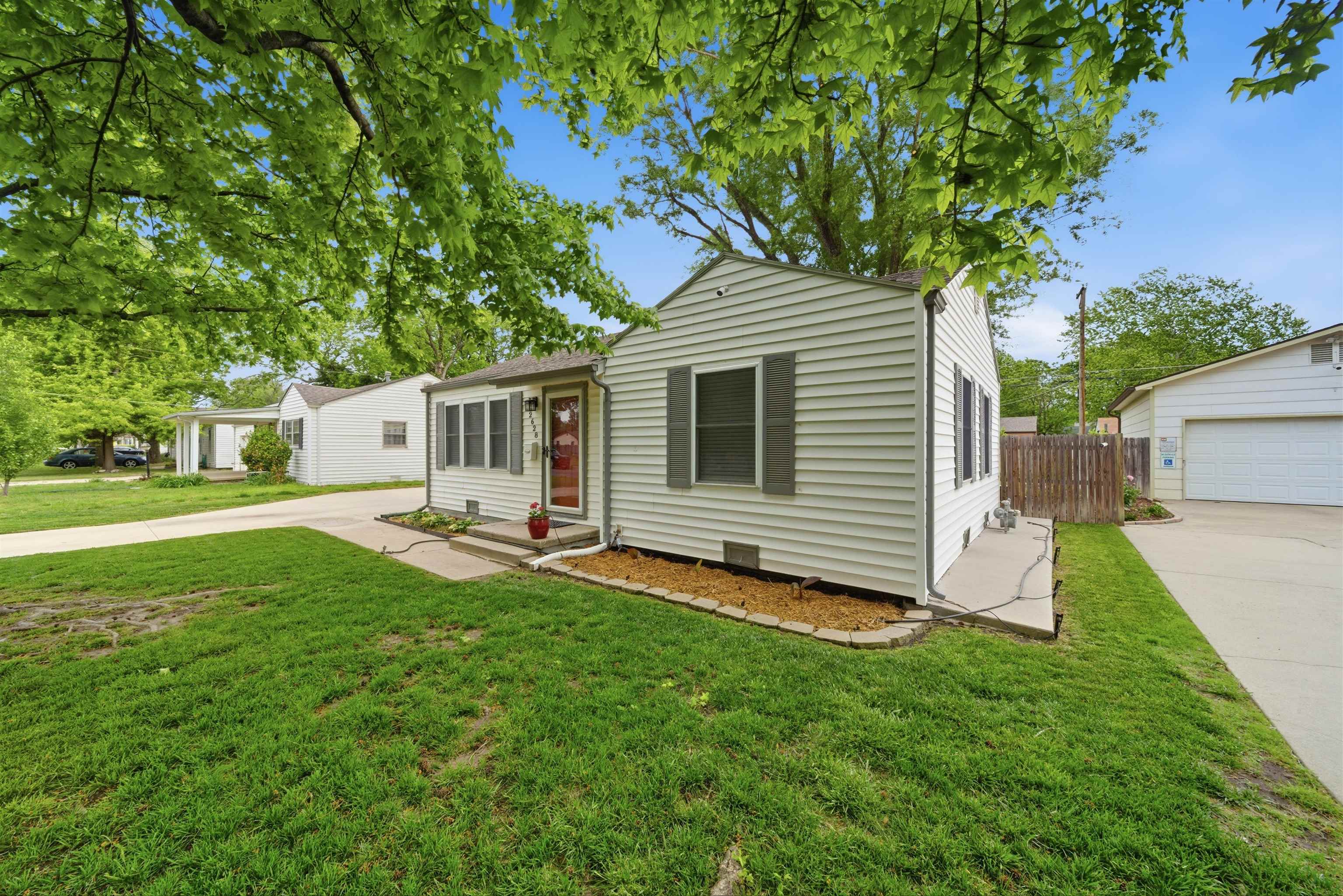 2628 S Everett Wichita KS 67217