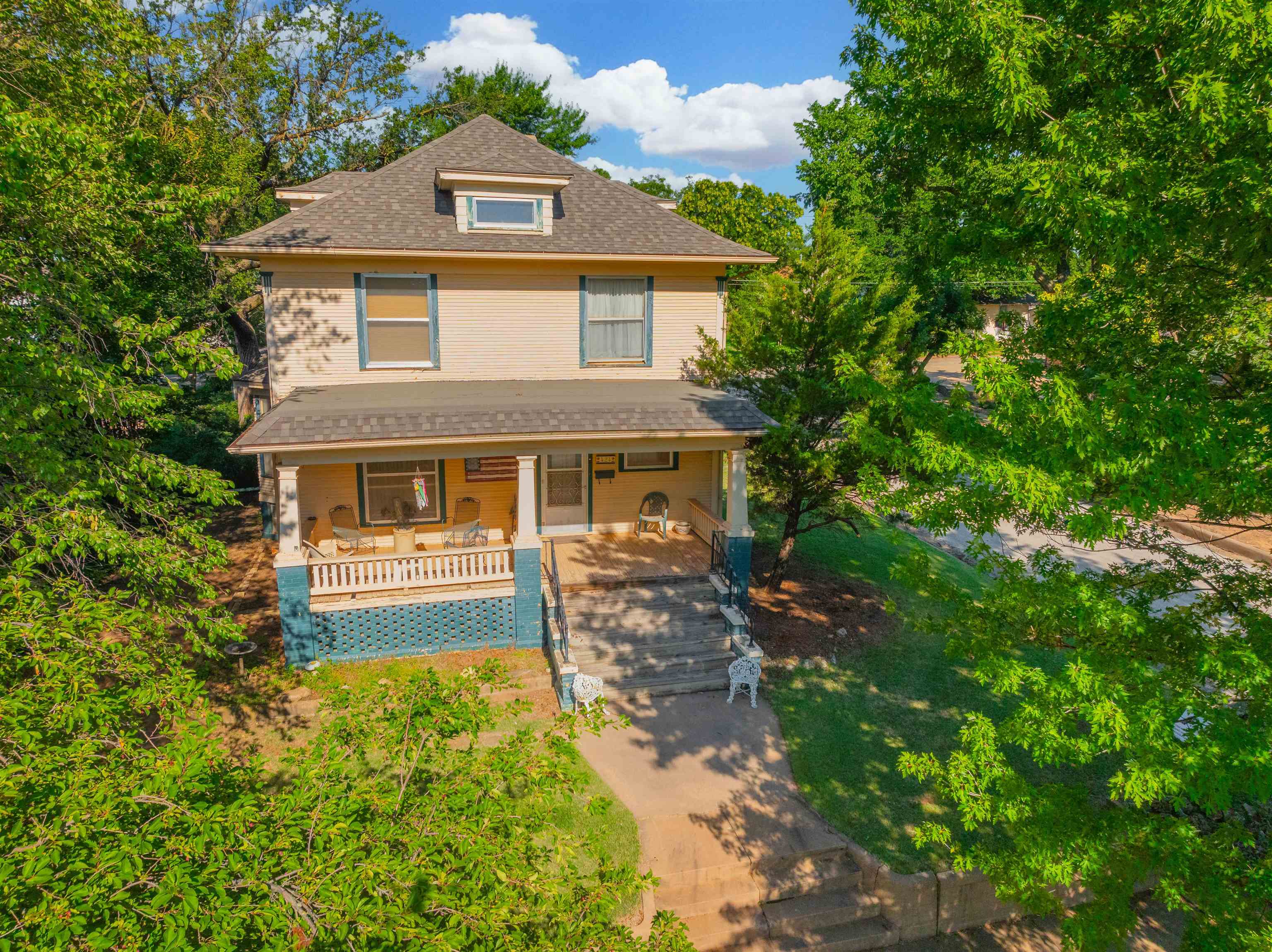 424 N Bluff Anthony KS 67003