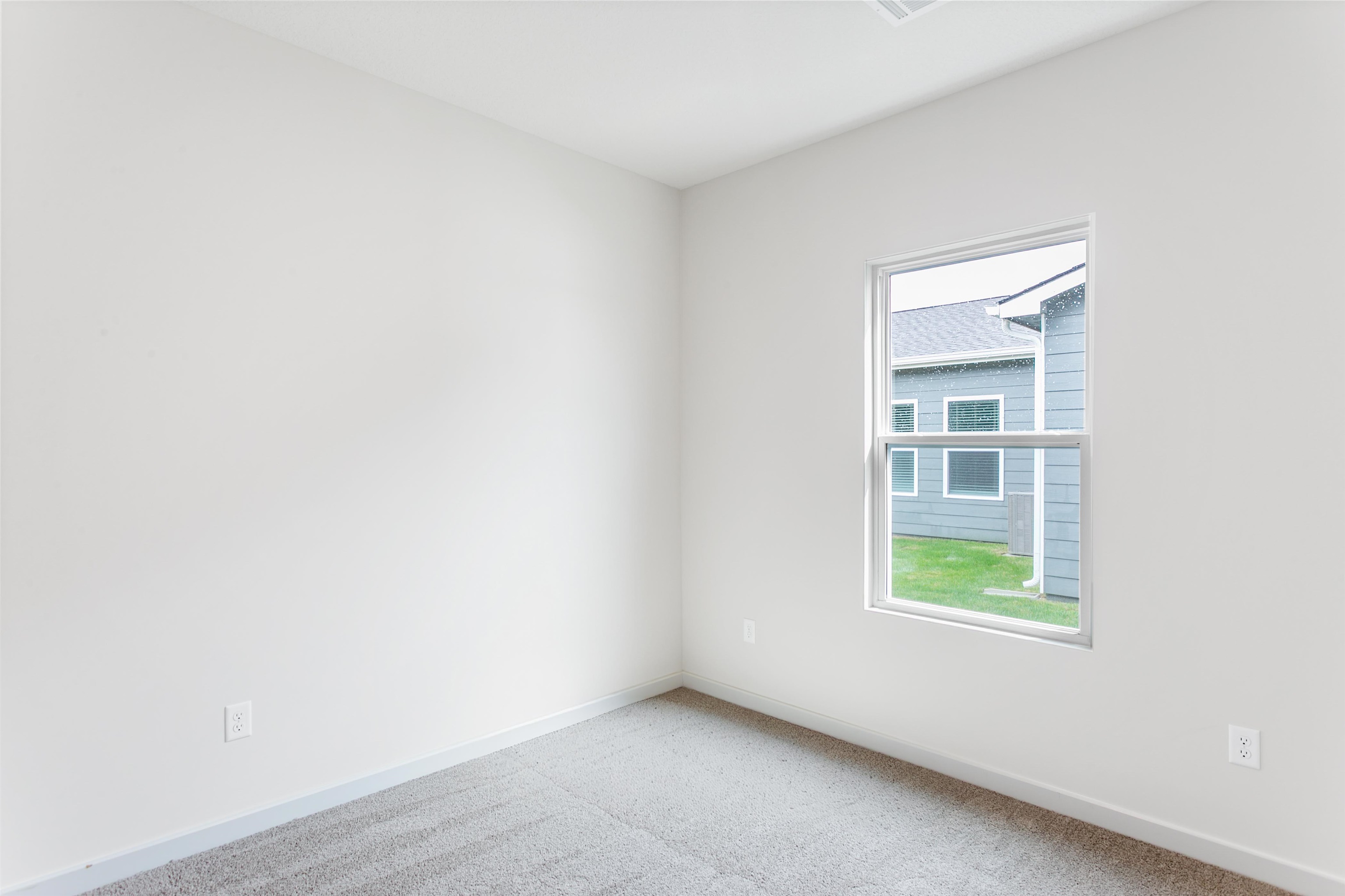 1606 N Topaz Lane Mulvane KS 67110