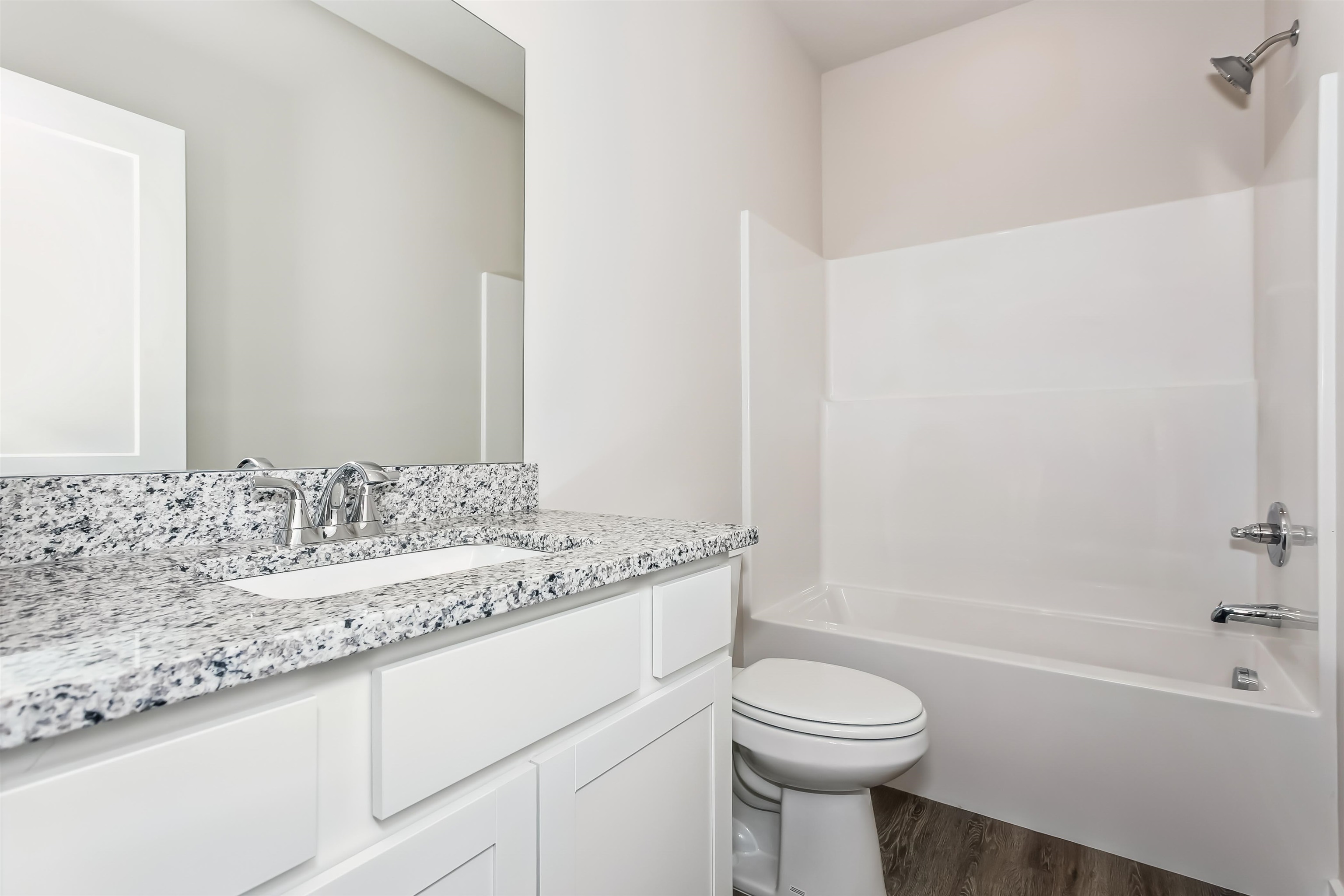 1606 N Topaz Lane Mulvane KS 67110