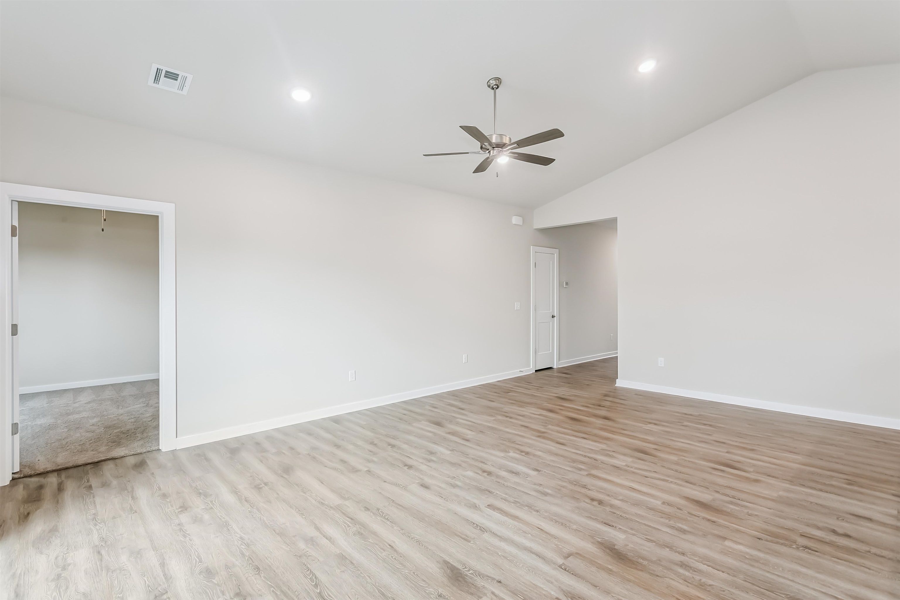 1606 N Topaz Lane Mulvane KS 67110