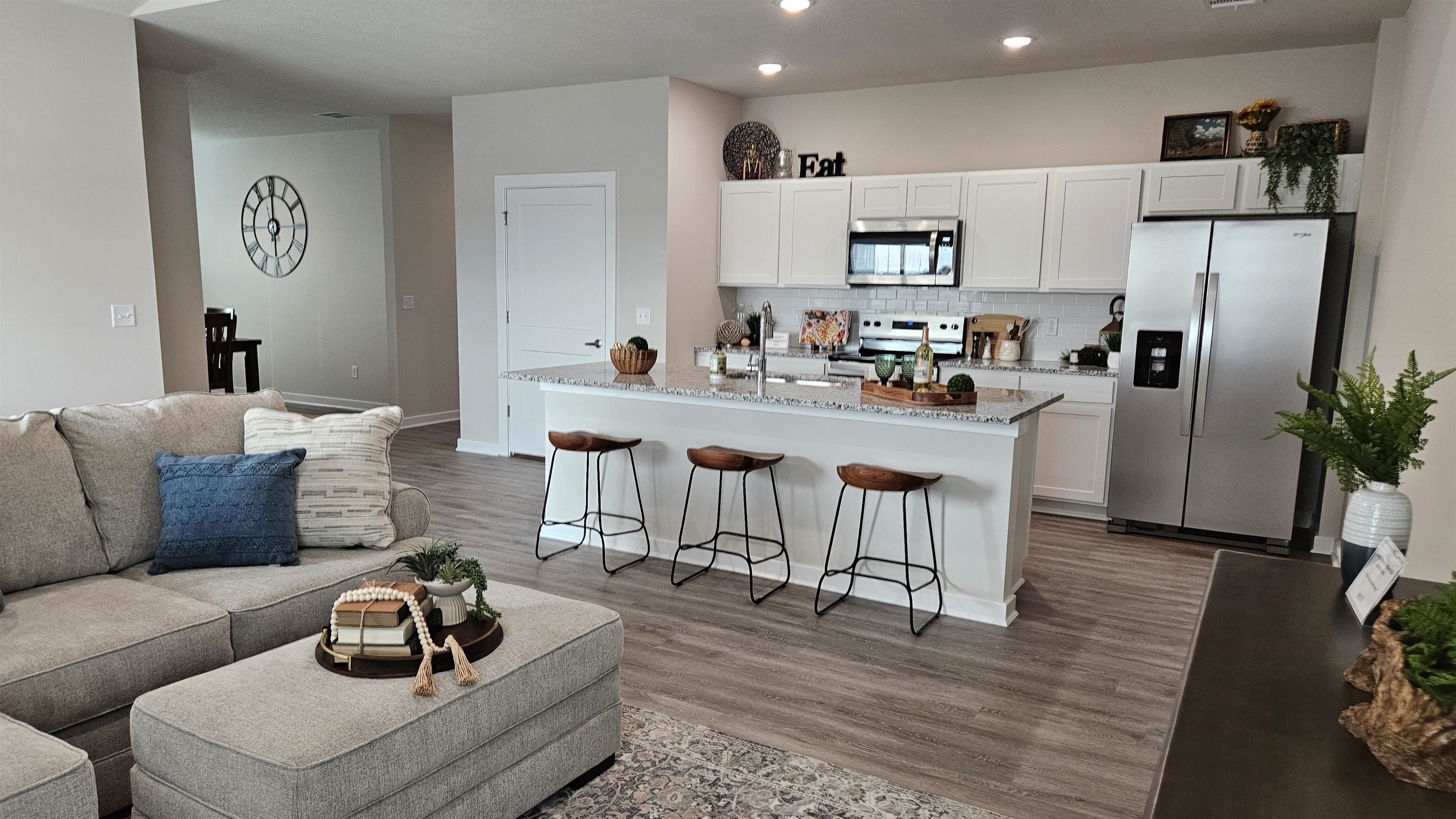 948 N Forestview Street Wichita KS 67235