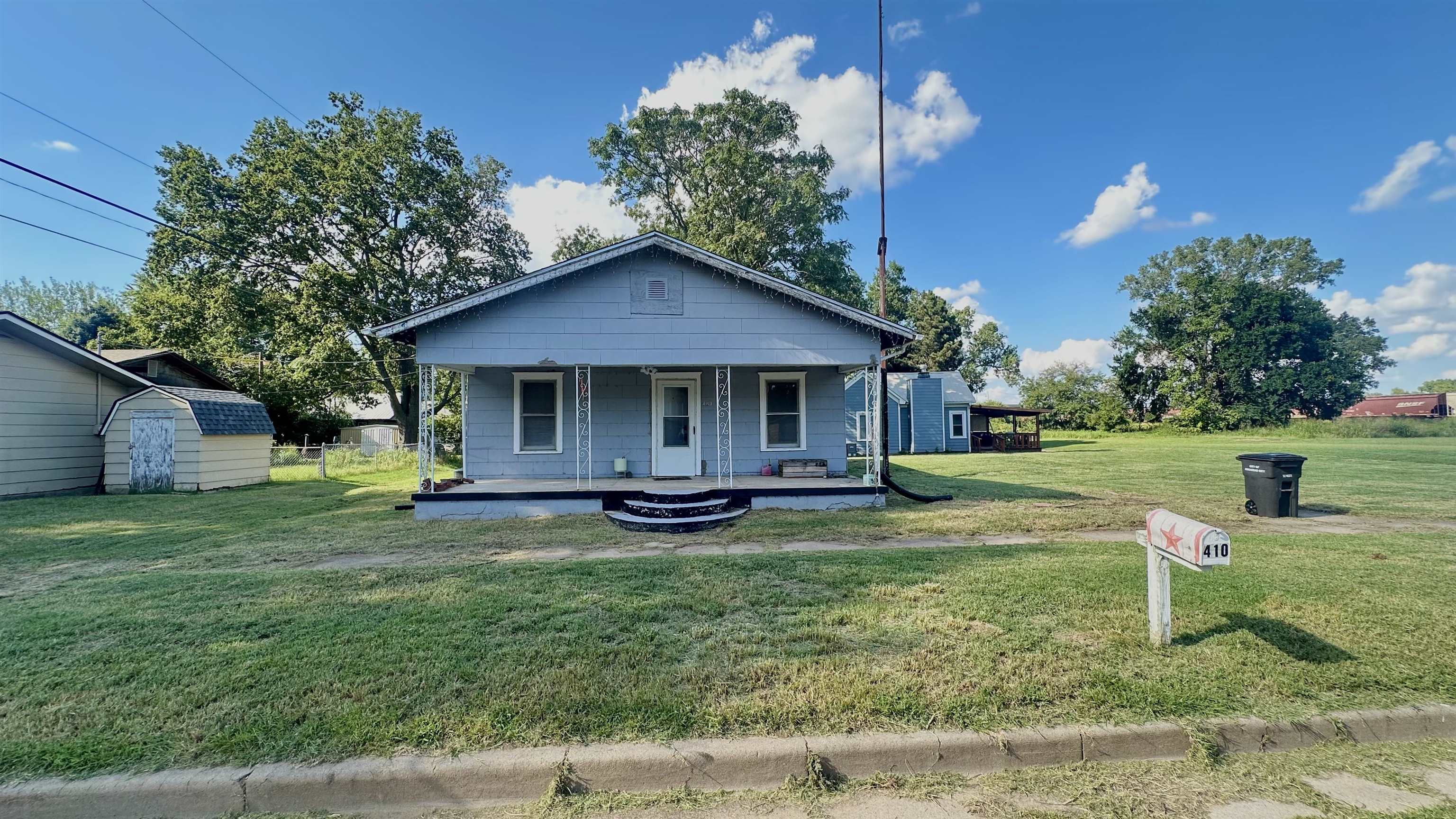 410 E Taylor Avenue Arkansas City KS 67005
