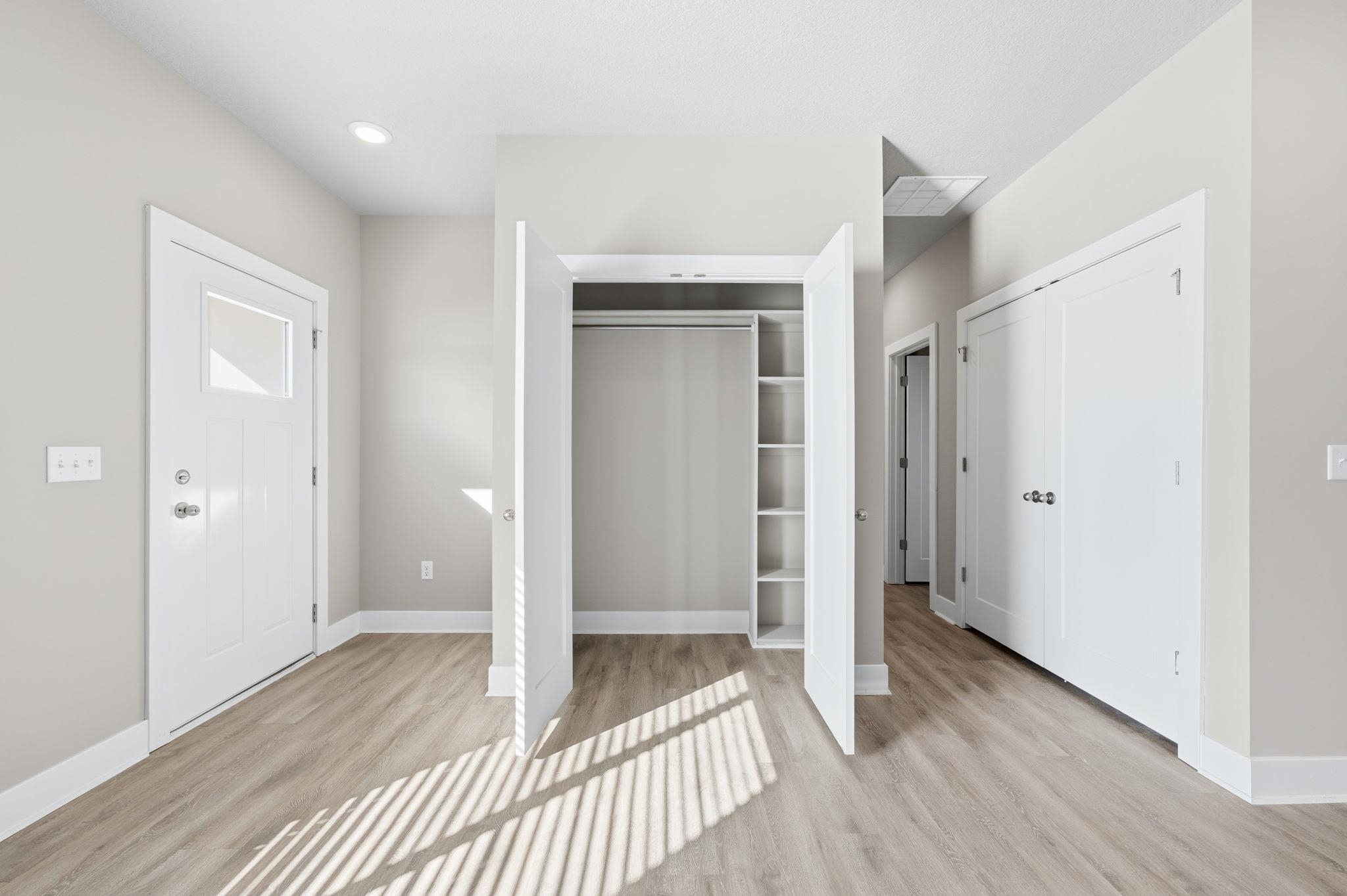 490 E Harper Street Valley Center KS 67147-8948