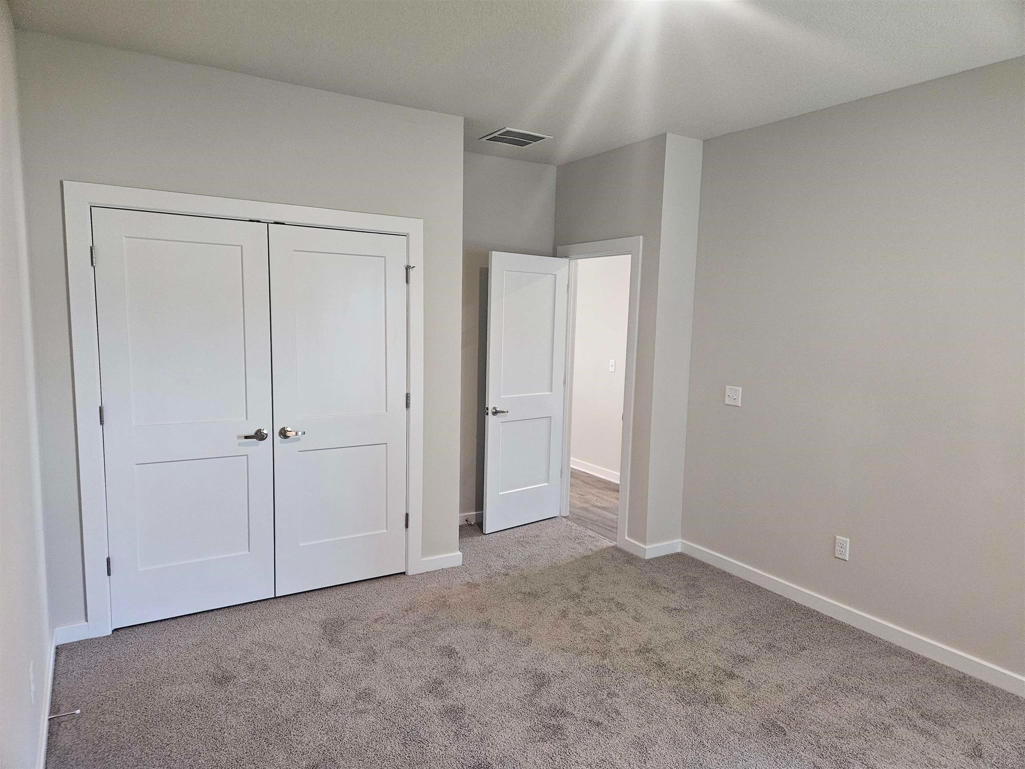 960 N Forestview Street Wichita KS 67235