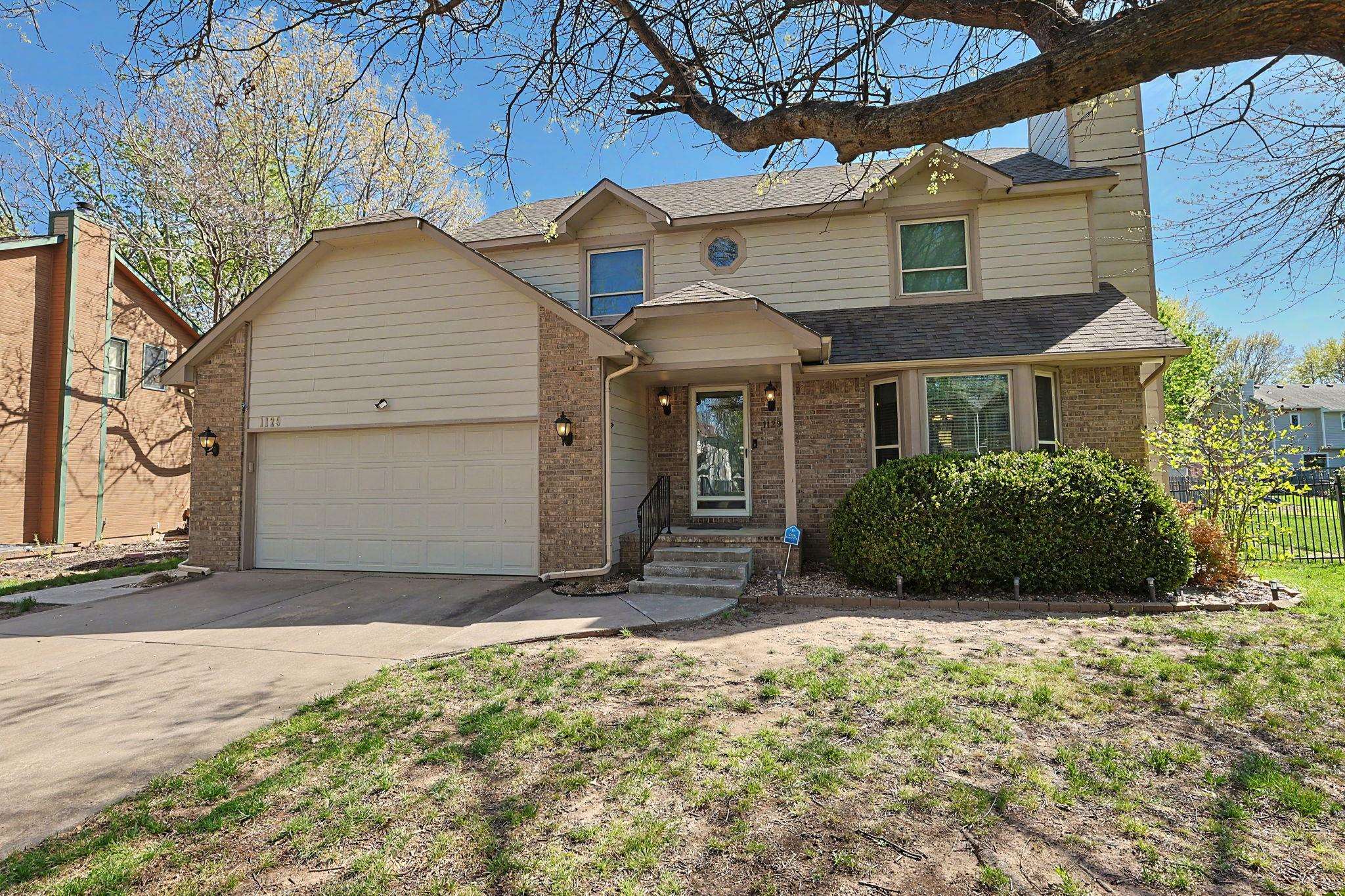 1129 N Manchester Court Wichita KS 67212