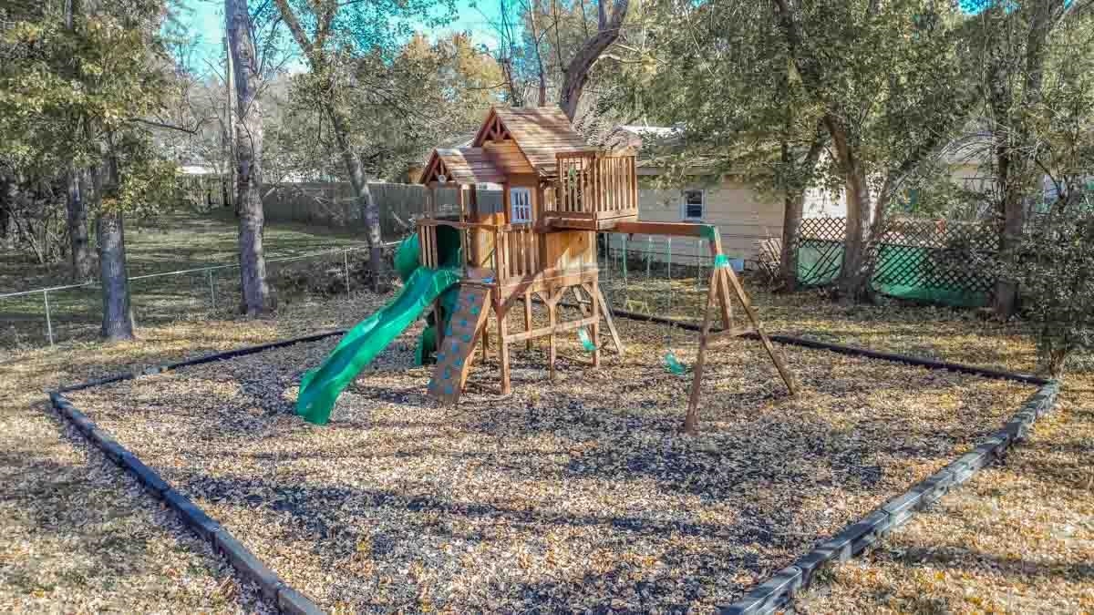 1626 N 14th Street Arkansas City KS 67005