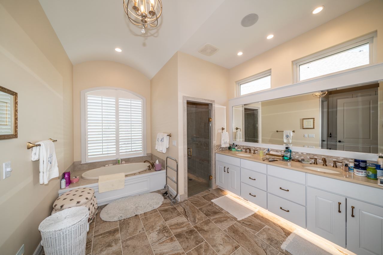 10234 E Summerfield Street Wichita KS 67206
