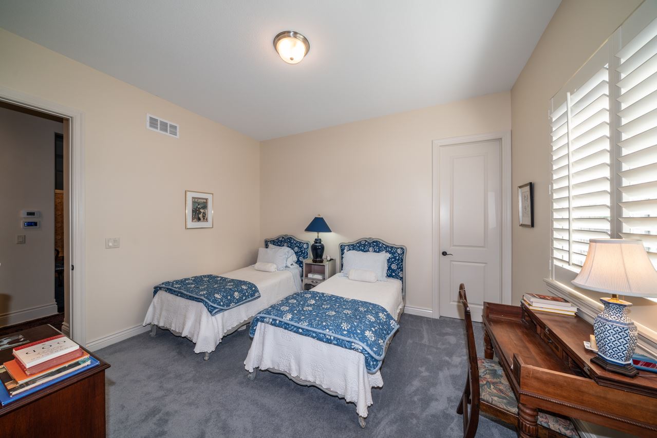 10234 E Summerfield Street Wichita KS 67206