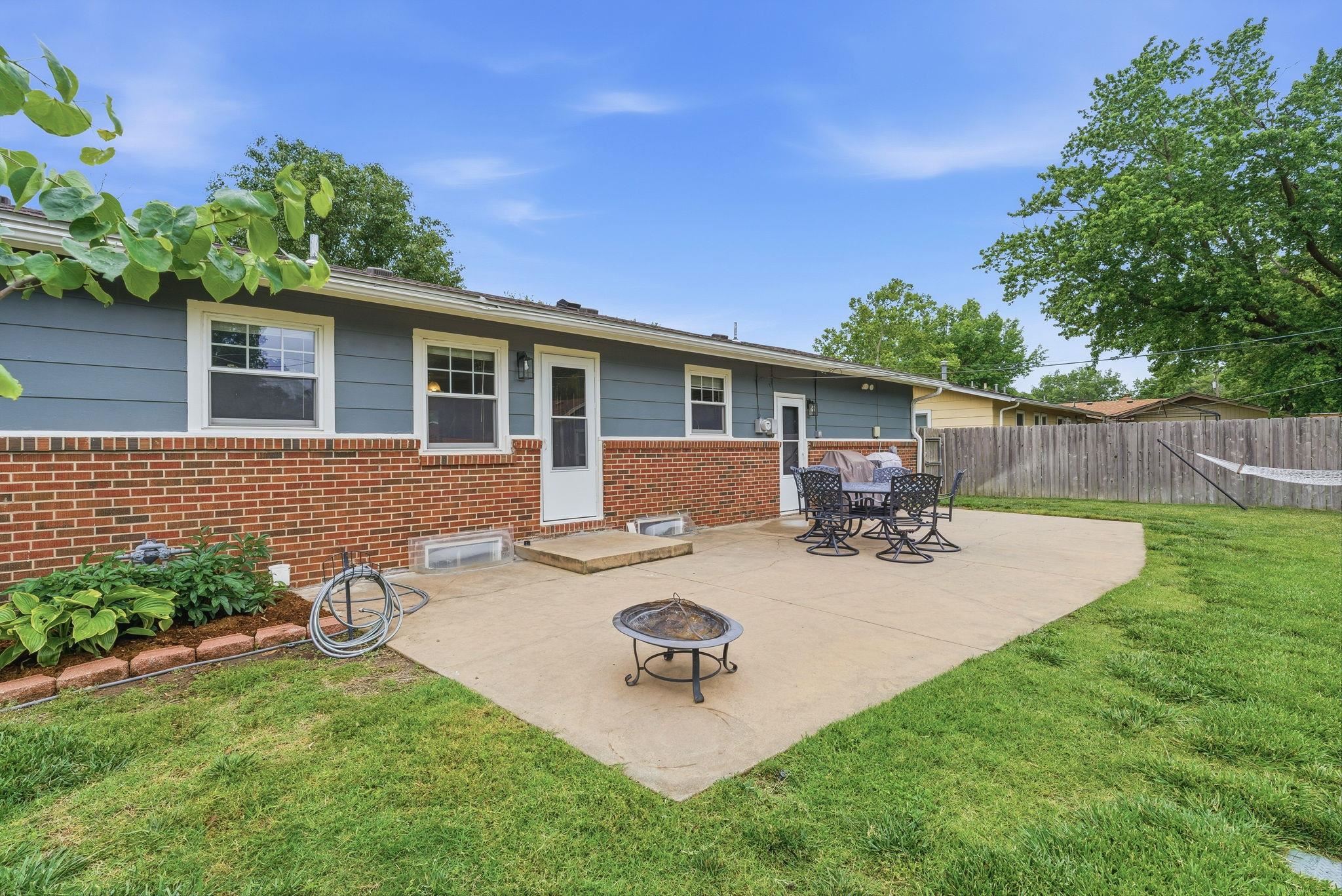 9200 W Bekemeyer Lane Wichita KS 67212