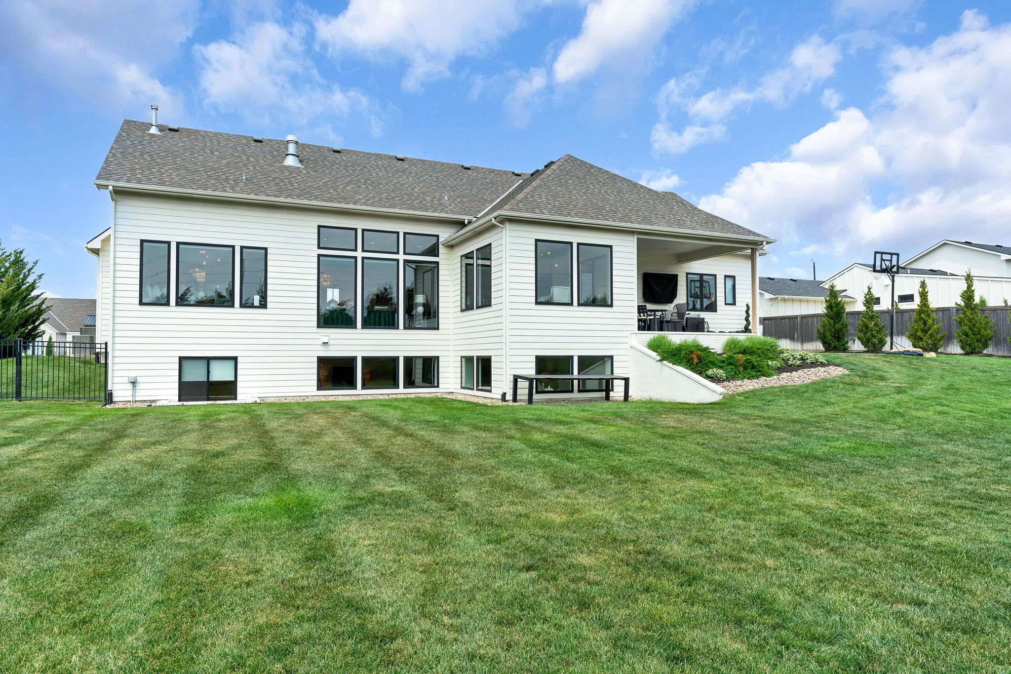 2005 N 159th Court E Wichita KS 67230