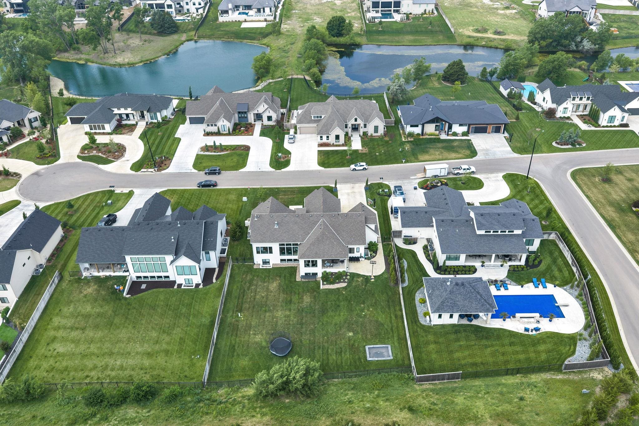 2005 N 159th Court E Wichita KS 67230