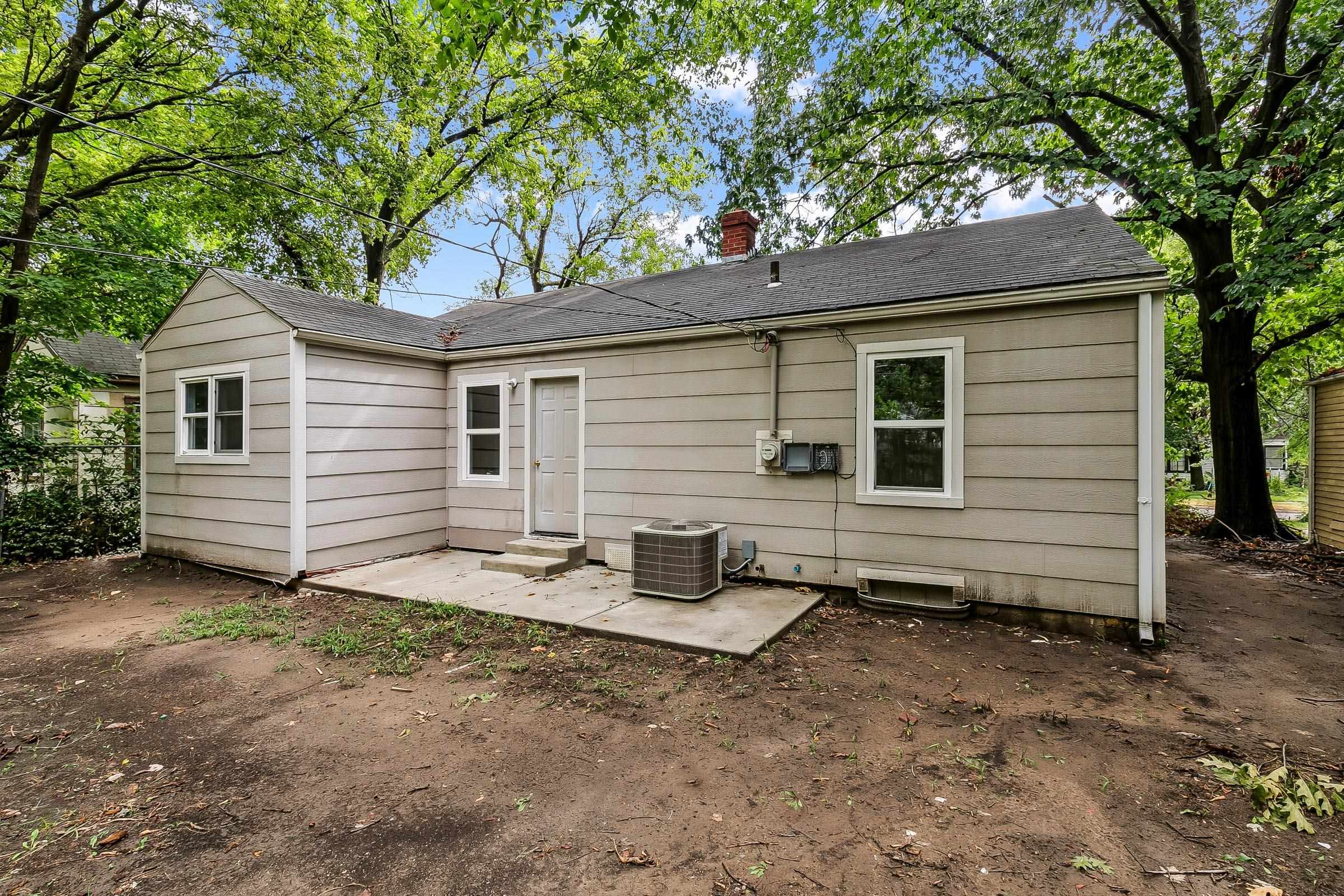 1111 N Dellrose Avenue Wichita KS 67208