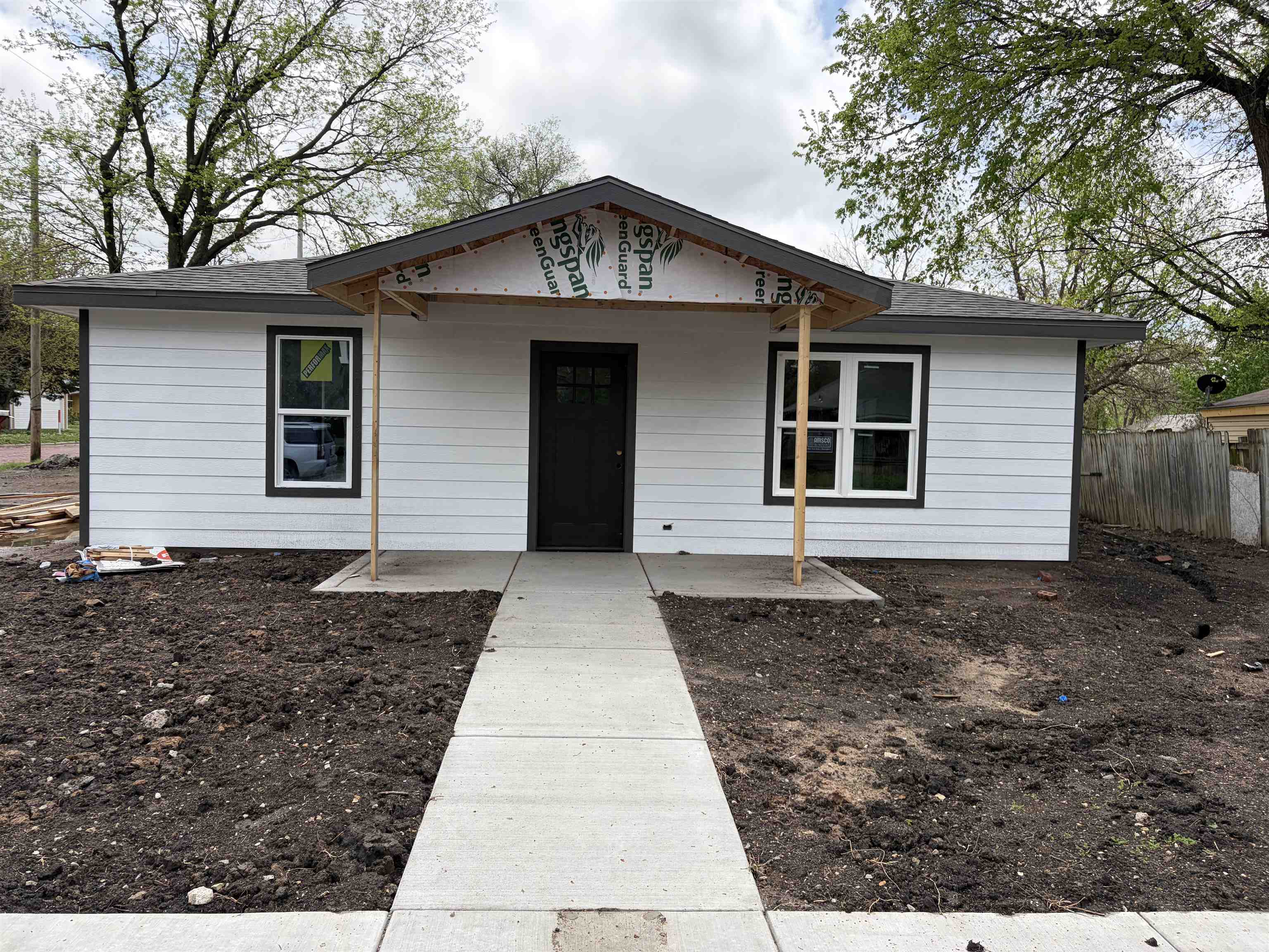 623 E 8th Street Newton KS 67114