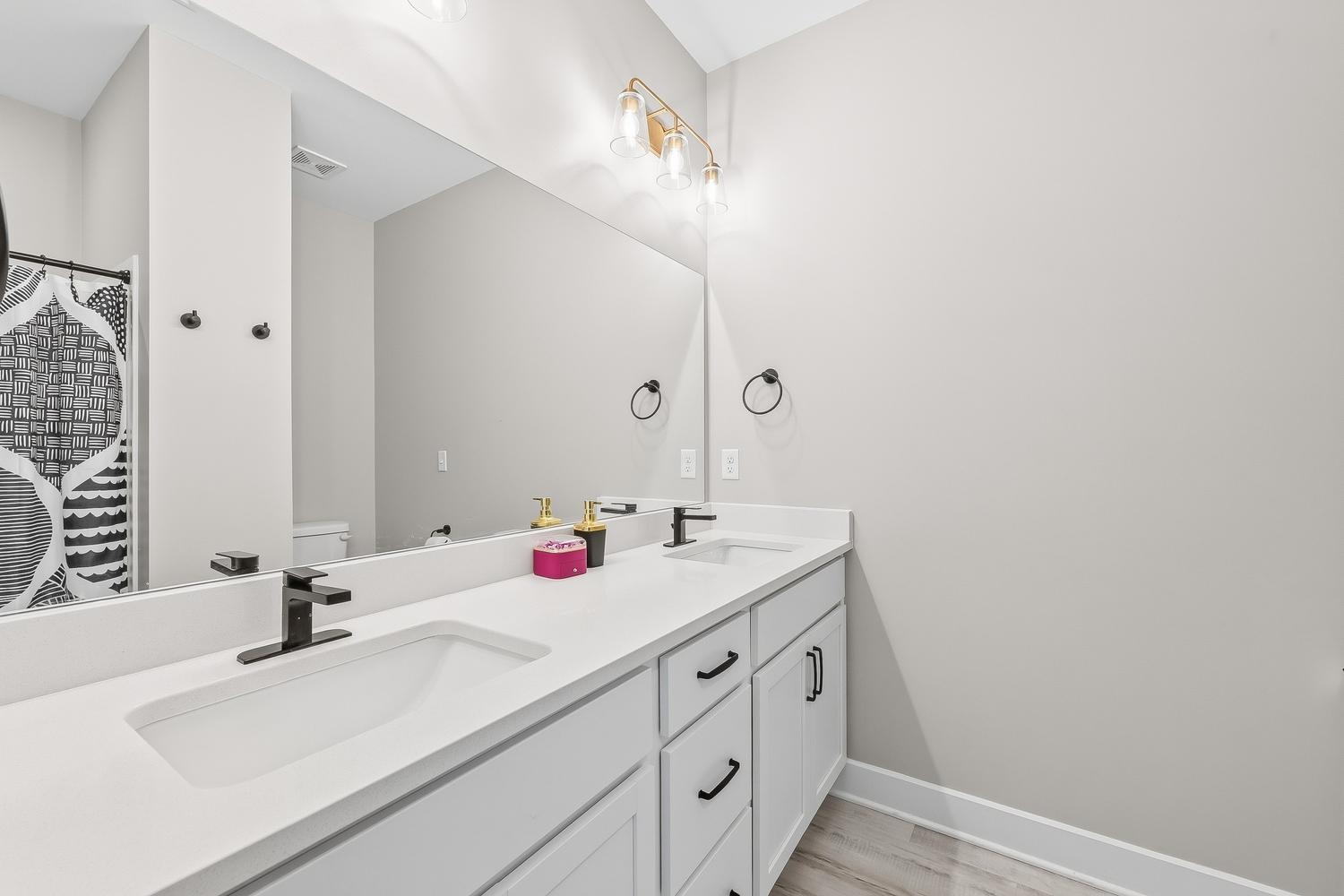 145 S Shay Road Andover KS 67002
