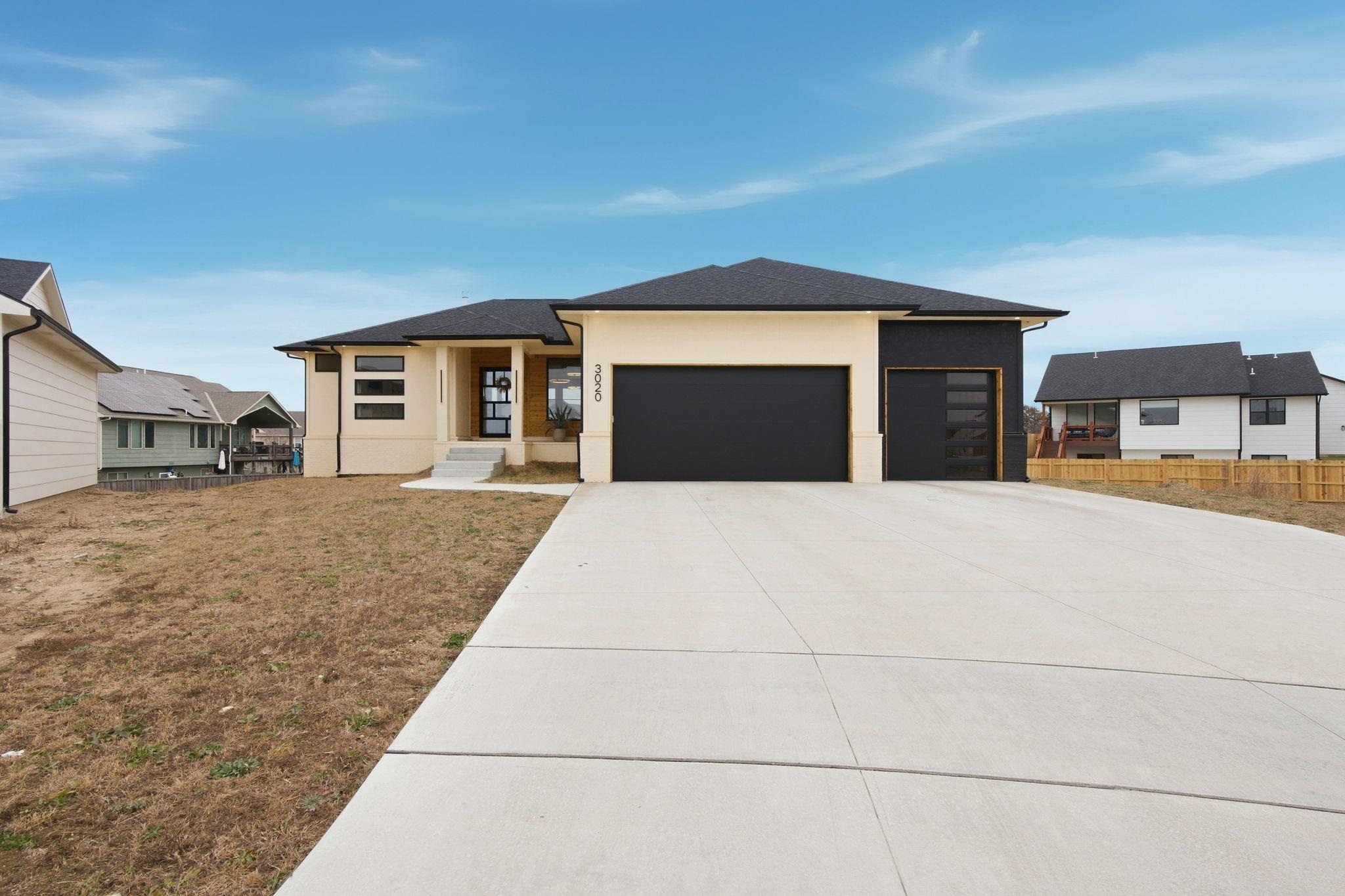 Park City KS, 3020 E Burlington Circle